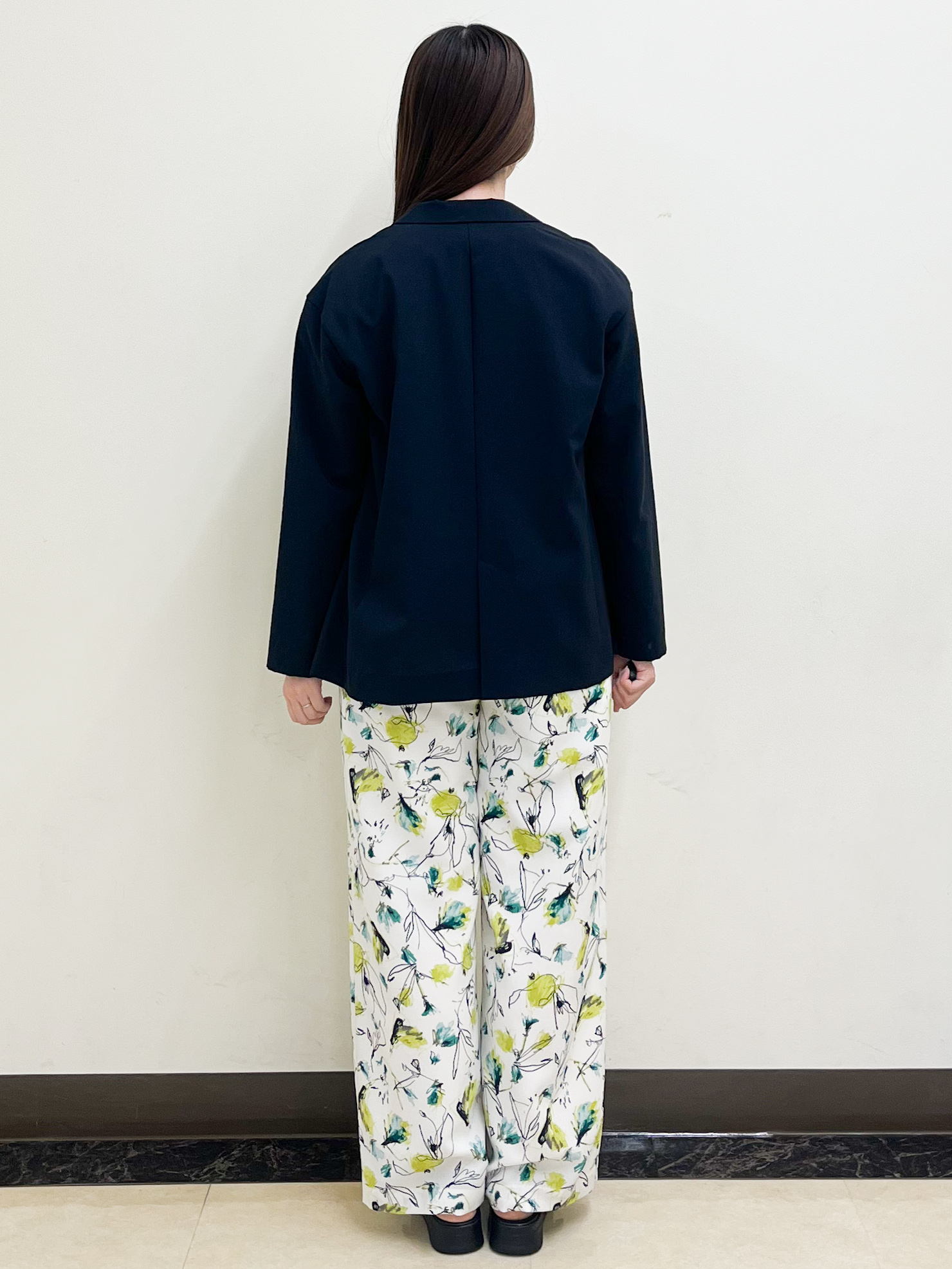 mikikoさんの「Reflect｜【SS-4Lサイズ／接触冷感／シワになりにくい】リラクシーテーラードジャケット」を使ったコーディネート