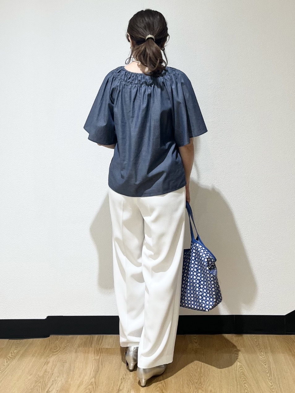 ayaさんの「Reflect｜ネックギャザーデザインブラウス」を使ったコーディネート