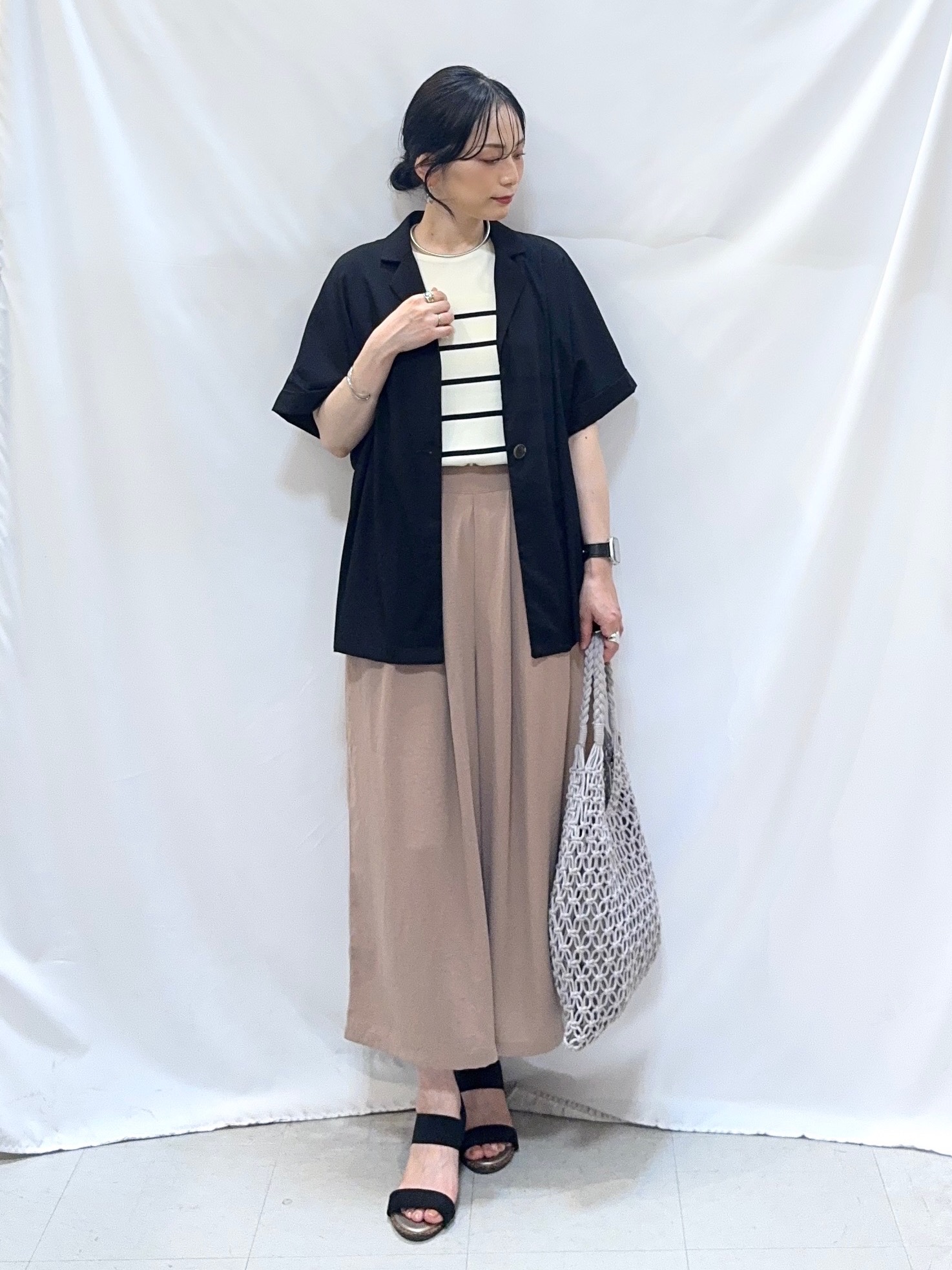 𝐇𝐢𝐫𝐨𝐦𝐢さんの「SHOO･LA･RUE｜【高レビュー/洗濯機可/セットアップ可】軽凛(かろりん) ひんやり半袖ジャケット」を使ったコーディネート