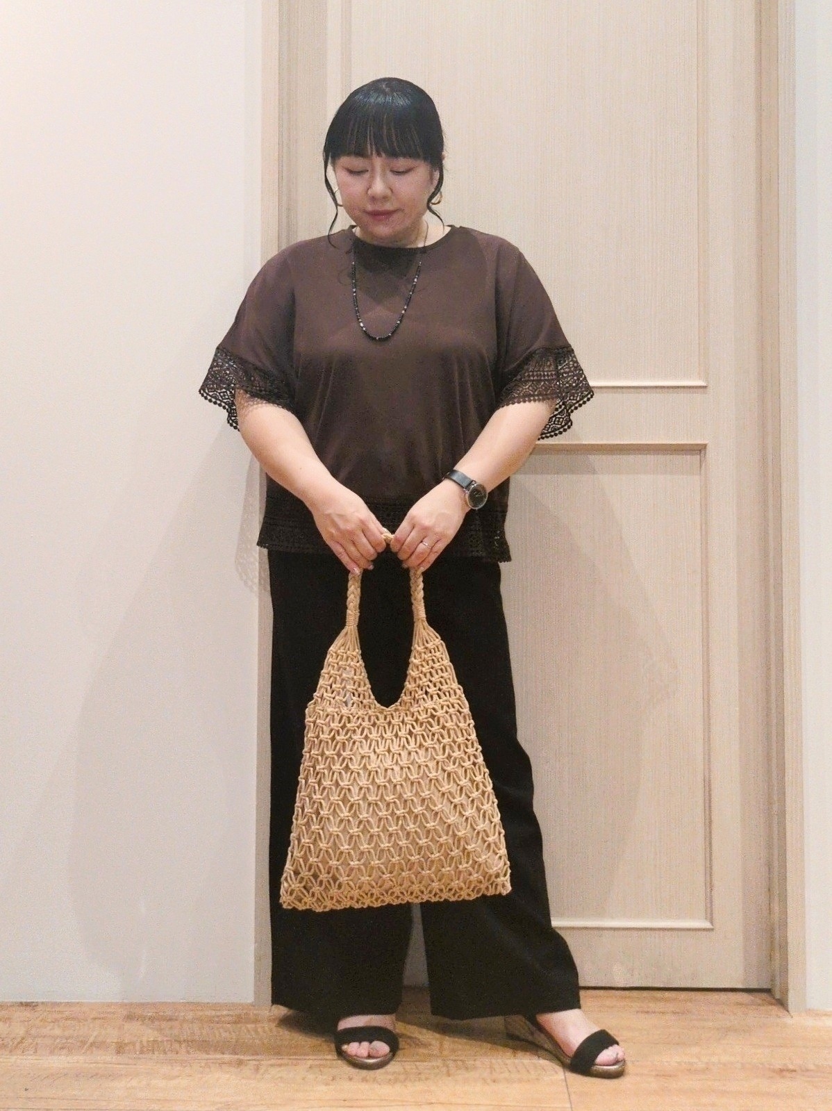 haseさんの「SHOO･LA･RUE｜【洗濯機可/ひんやり/体型カバー/S-LL】レース使いがポイント デザインTシャツ」を使ったコーディネート