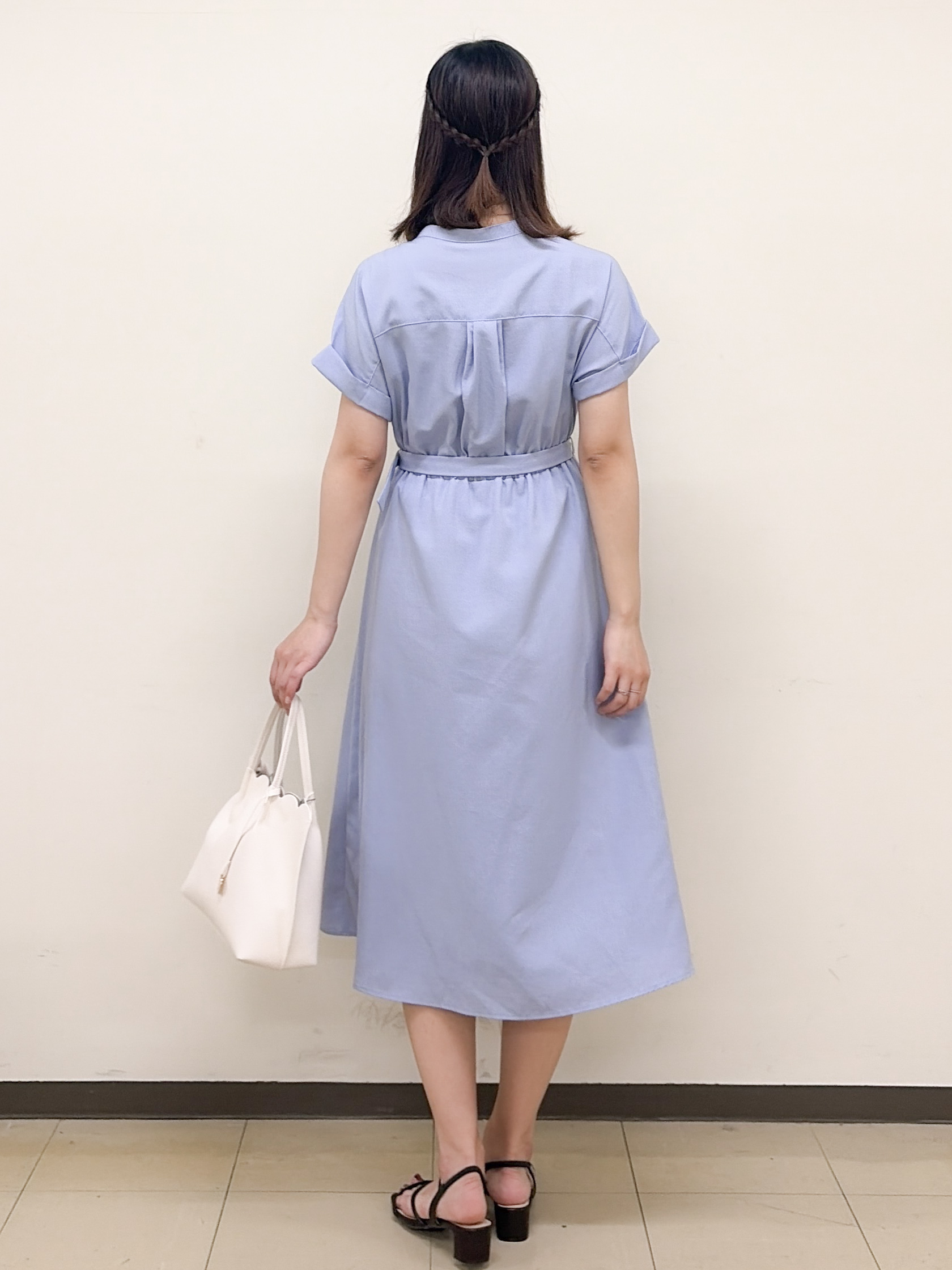 yurinaさんの「index｜ダブルポケットスキッパーワンピース【防シワ／洗濯機OK】《XS～3L／6col》」を使ったコーディネート