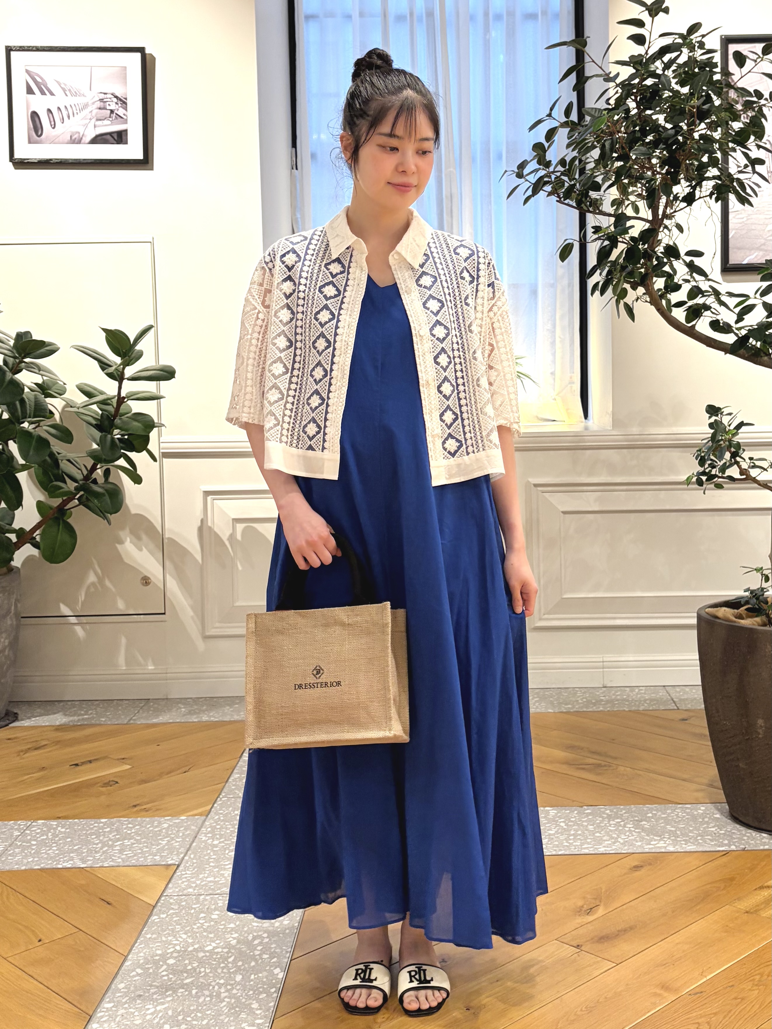 pupiさんの「DRESSTERIOR｜【着映え/ハーフ袖】ウォッシャブルレース クロップドシャツ」を使ったコーディネート