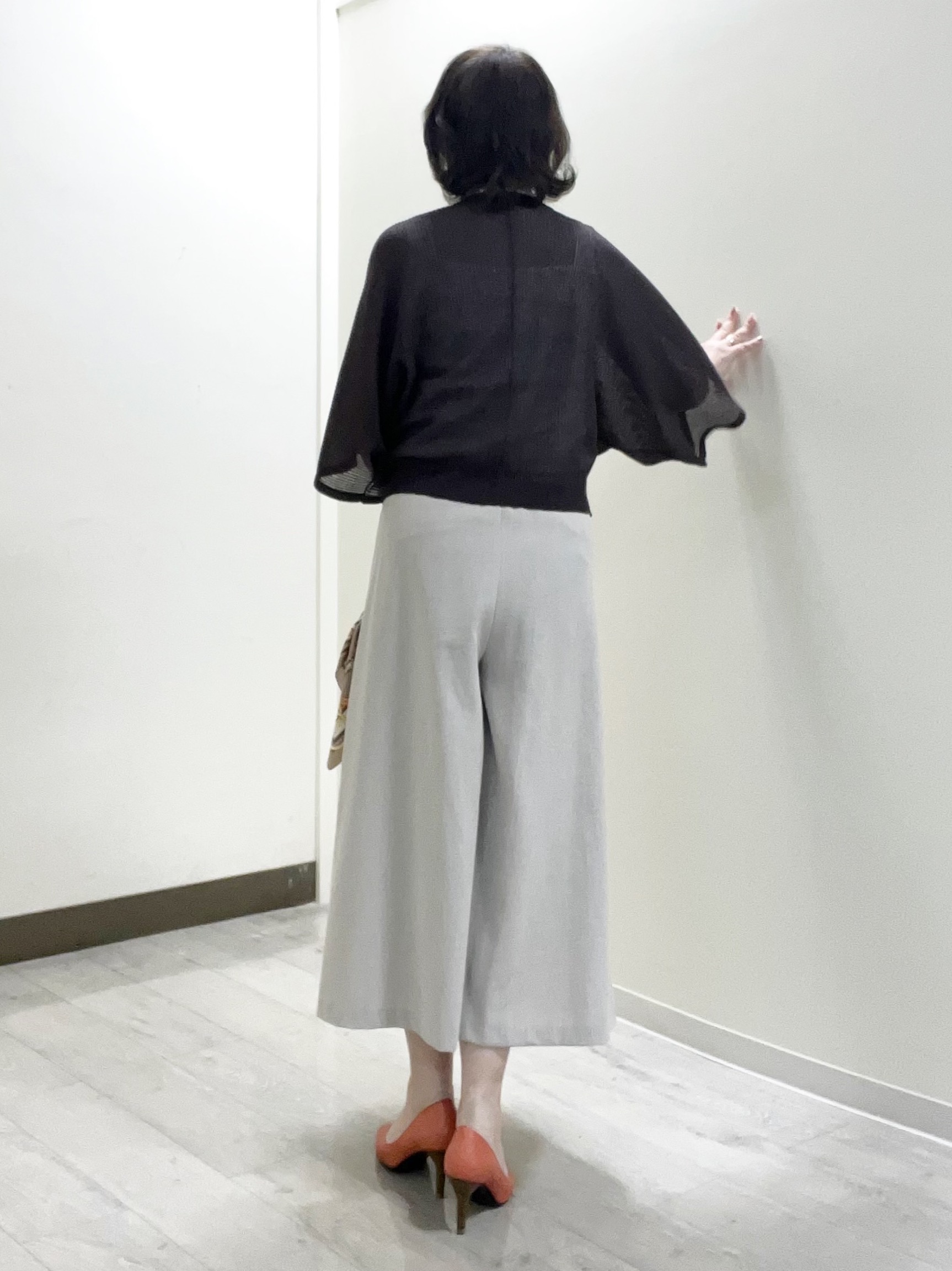 mariさんの「Reflect｜【前後2WAY】オフボディ リラクシーニット」を使ったコーディネート