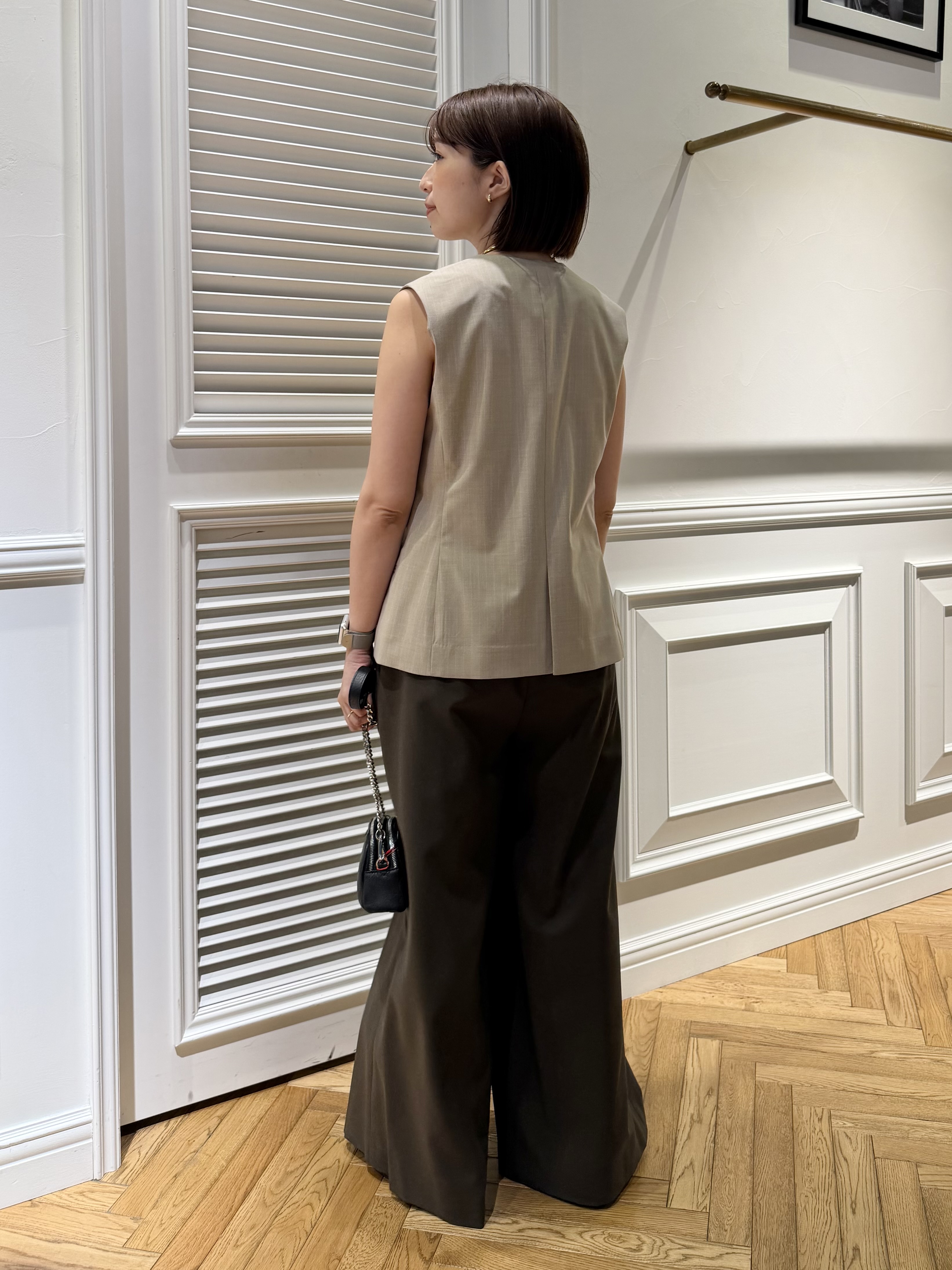 つじ まこさんの「DRESSTERIOR｜【セットアップ可/ウォッシャブル】セットアップストライプジレ」を使ったコーディネート
