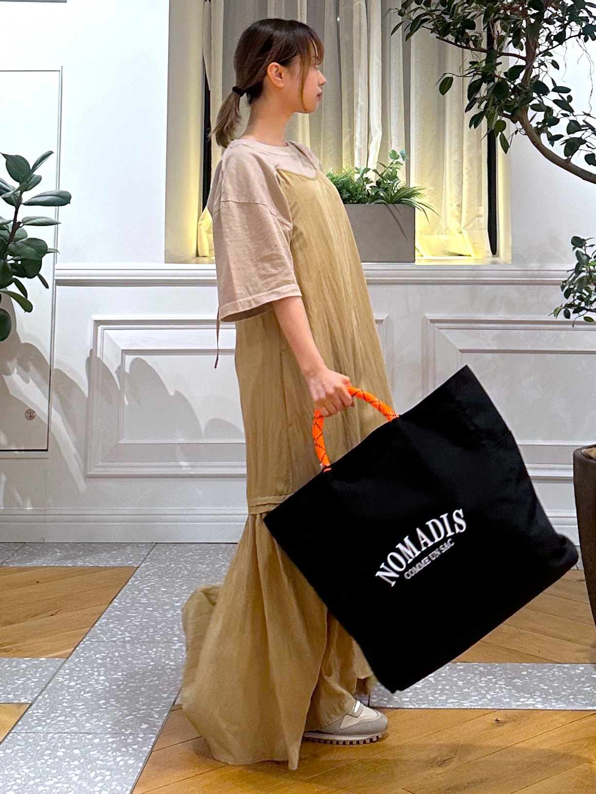 なべこさんの「DRESSTERIOR｜J．J．Mercer （ジェイジェイマーサー）【別注】プリントTシャツ」を使ったコーディネート