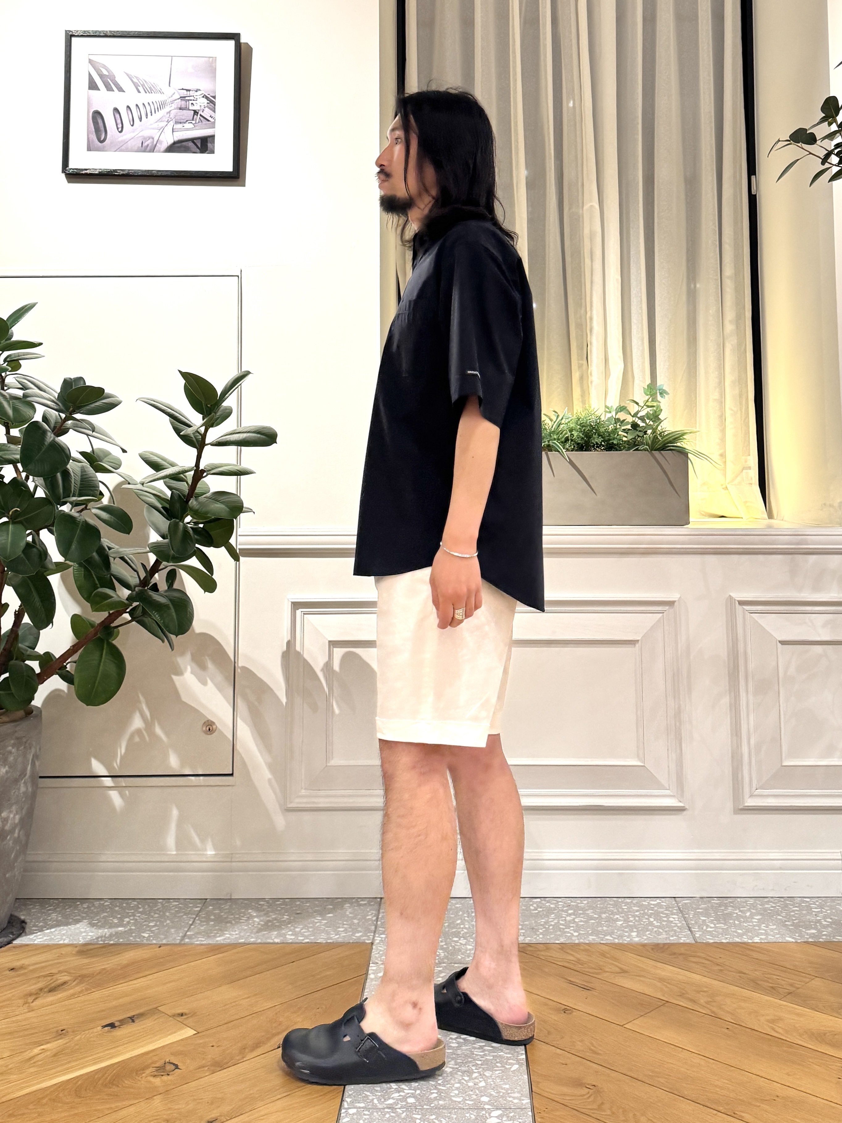kawarataniさんの「DRESSTERIOR｜イージーケア プルオーバーシャツ」を使ったコーディネート