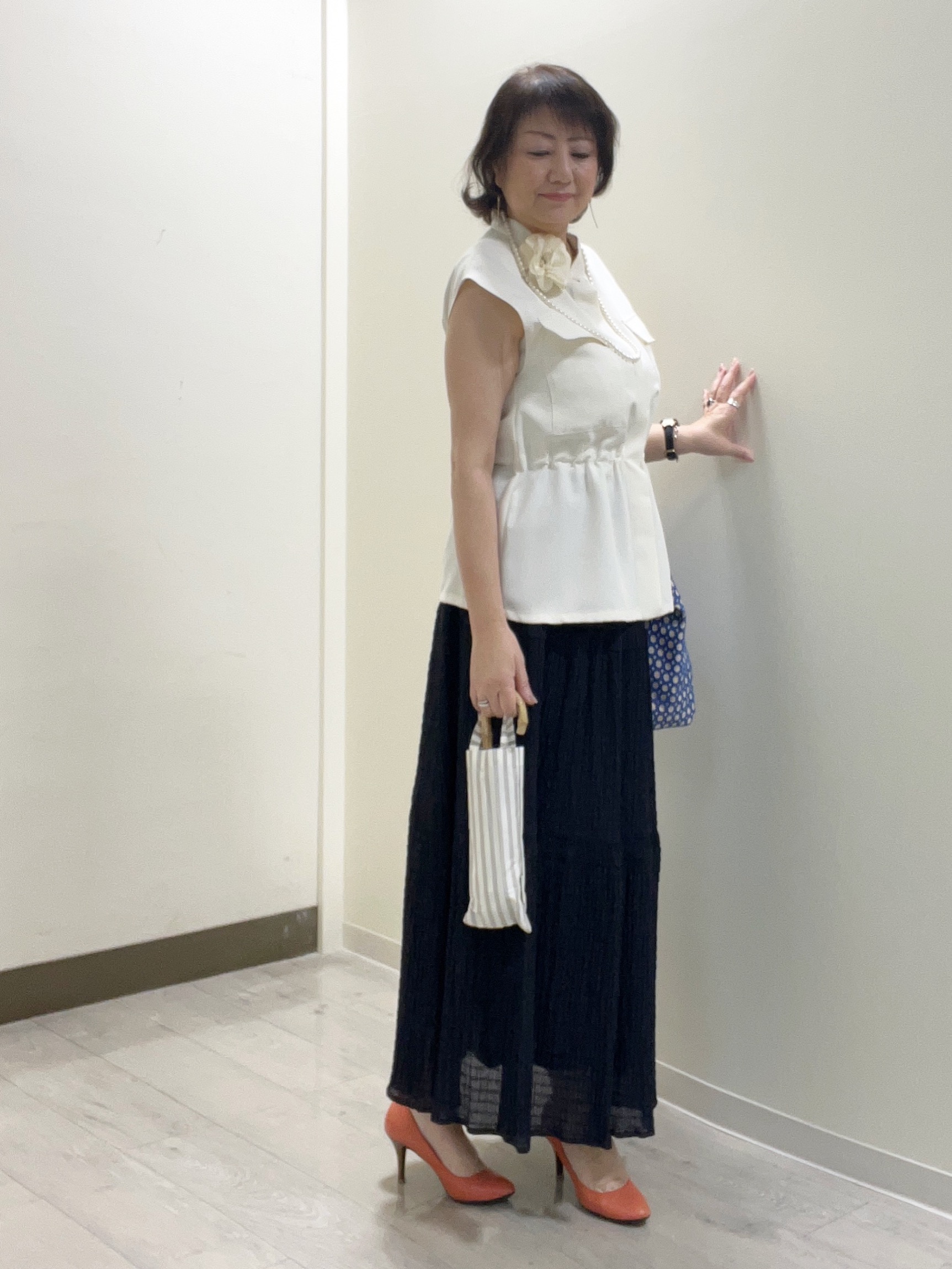 mariさんの「Reflect｜リネンライクスタンドネックジレ」を使ったコーディネート