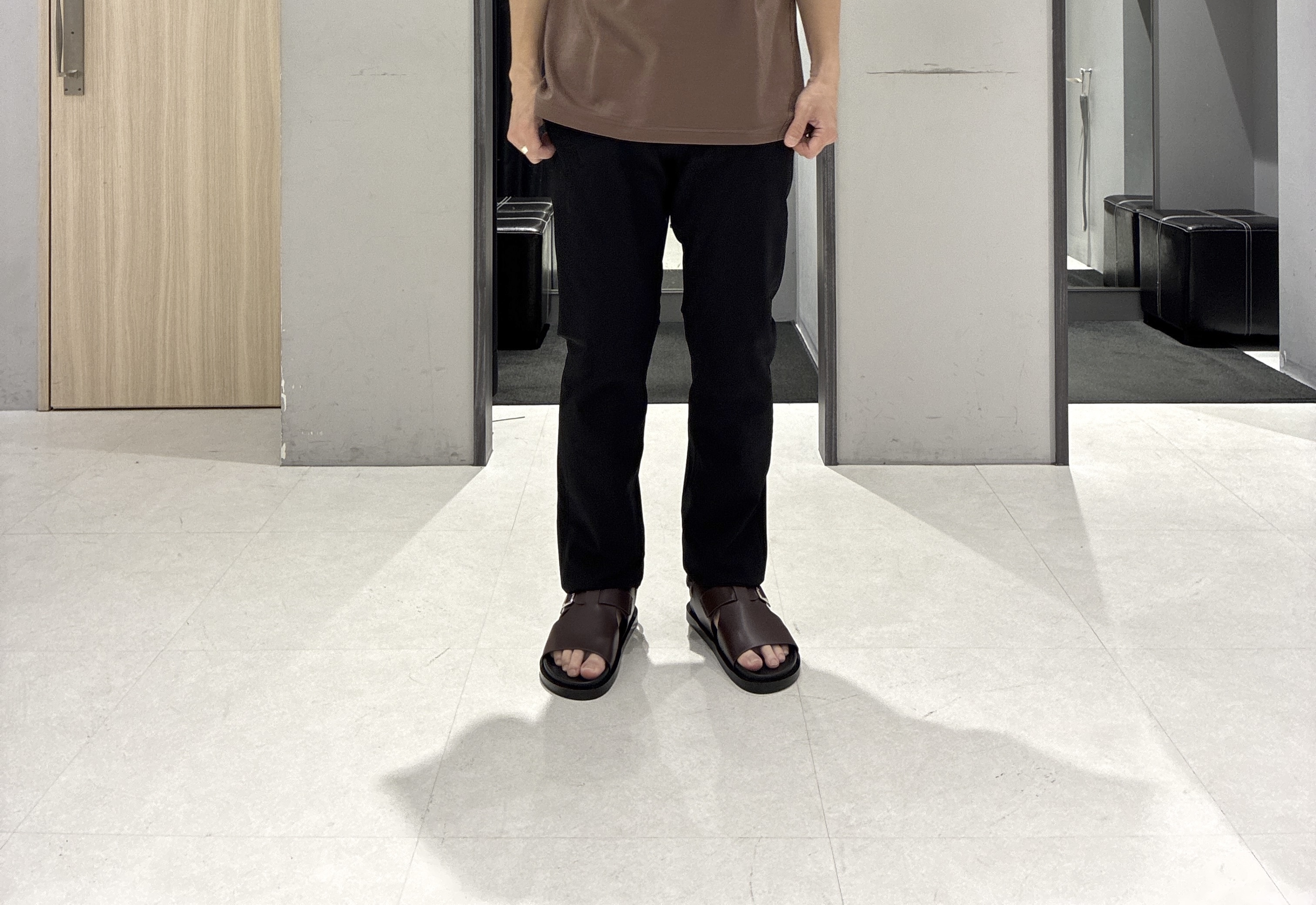 わいずみさんの「TAKEO KIKUCHI｜リップル小花シャツ」を使ったコーディネート