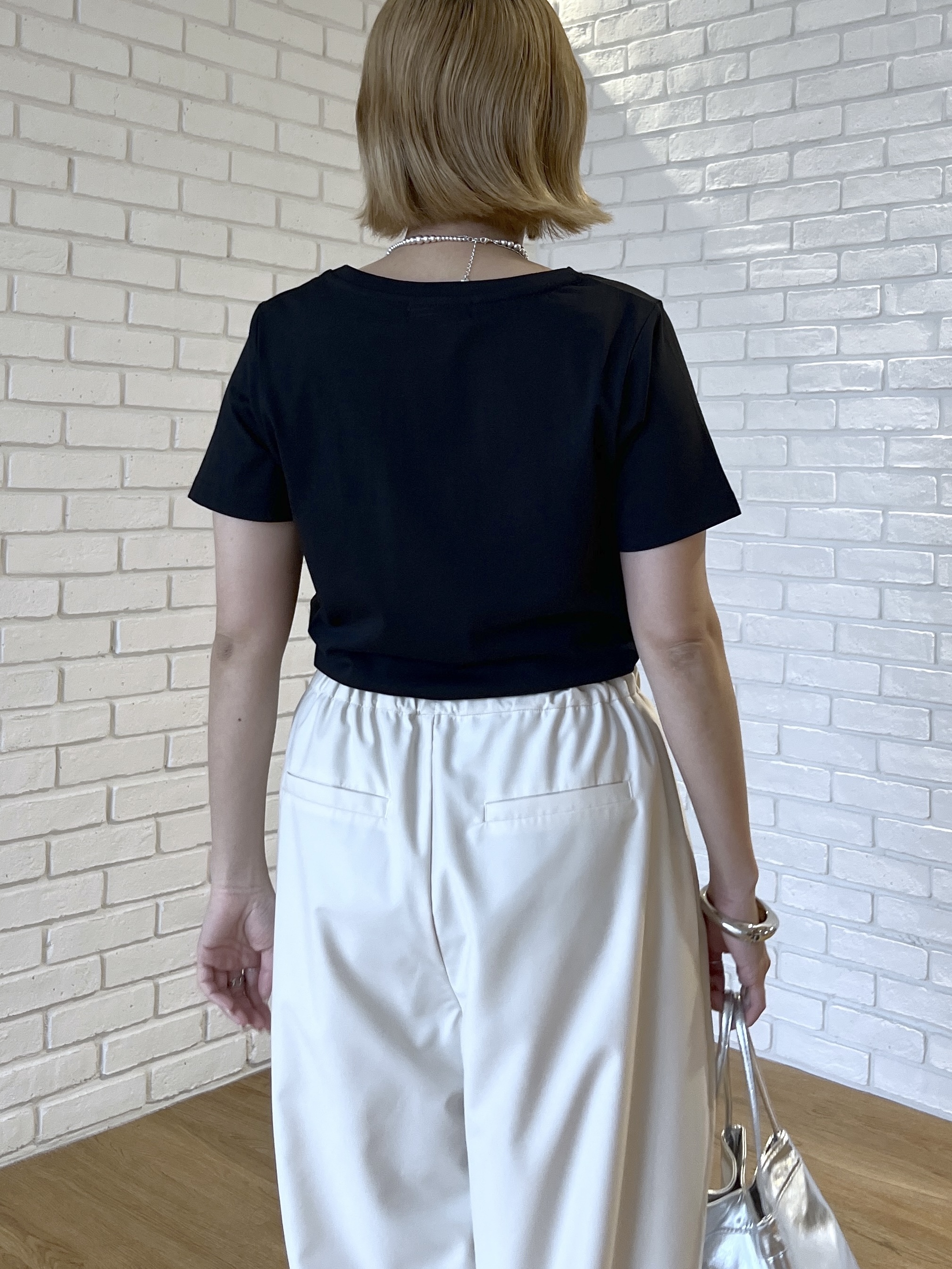 Harukaさんの「INDIVI｜3DプリントロゴTシャツ」を使ったコーディネート