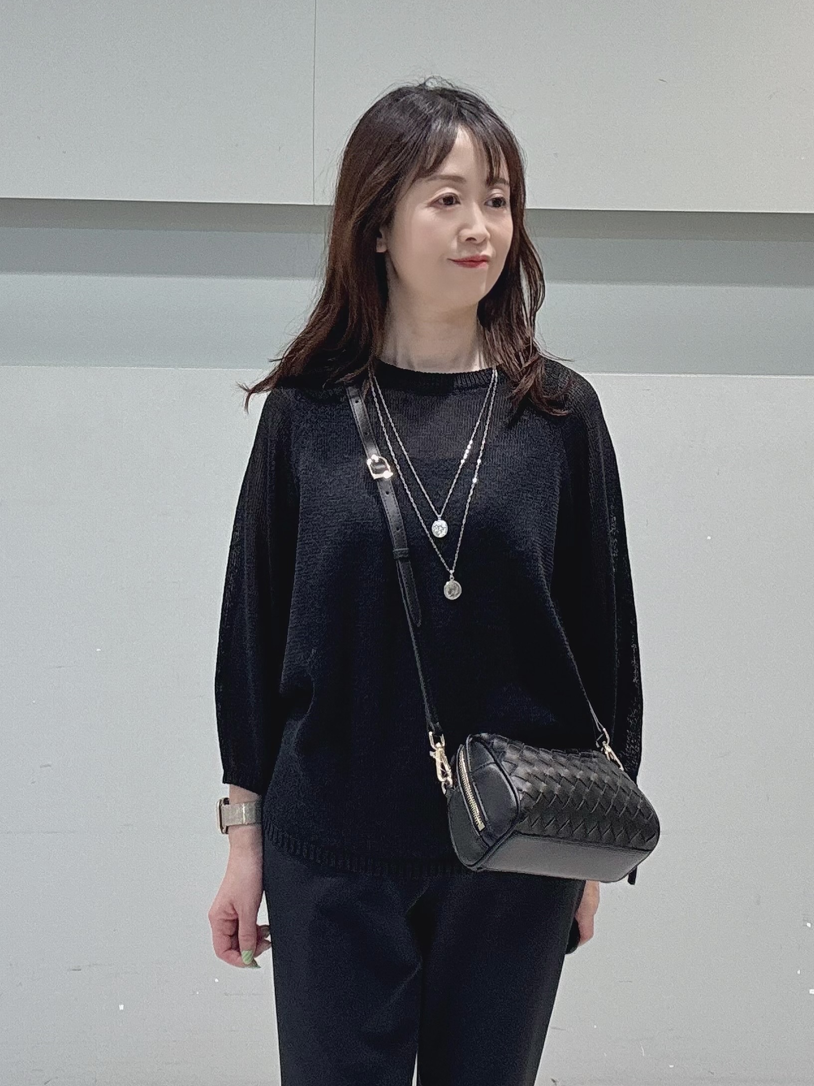 makiさんの「UNTITLED｜【洗える/ゆったり】クルーネックドライニット」を使ったコーディネート