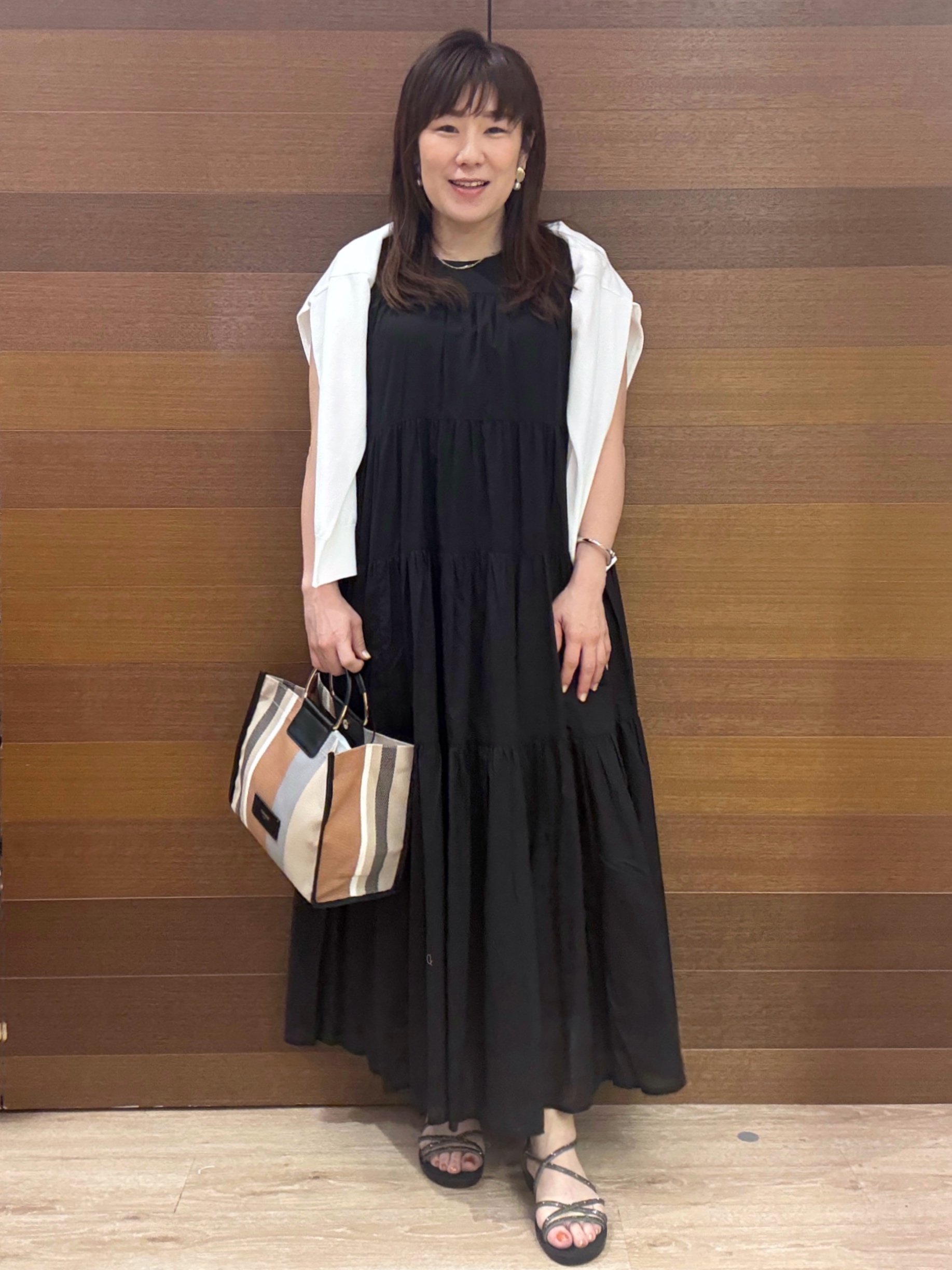 maichiさんの「OPAQUE.CLIP｜【UV／接触冷感】Vネックリラクシーニットカーディガン《洗濯機OK／抗ピル》」を使ったコーディネート