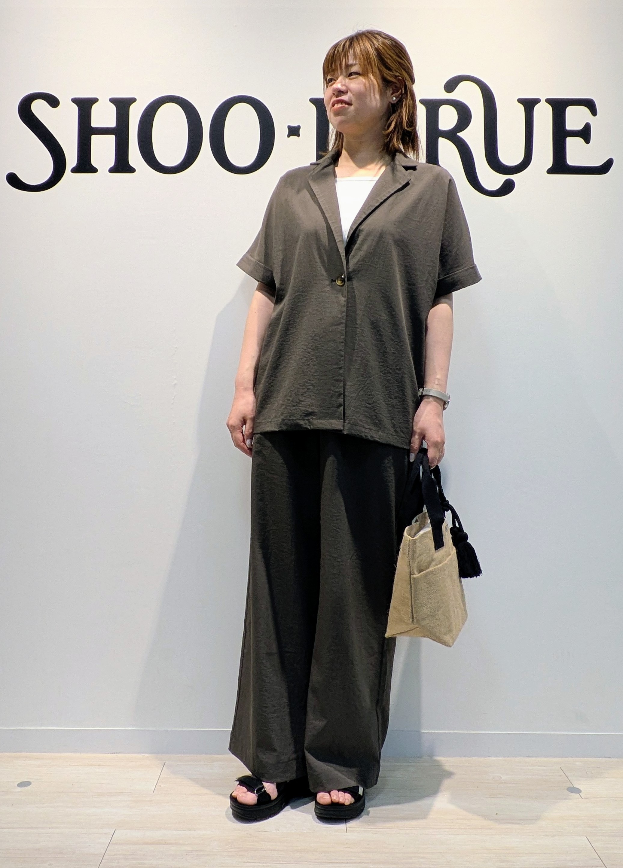 miniさんの「SHOO･LA･RUE｜【高レビュー/洗濯機可/セットアップ可】軽凛(かろりん) ひんやり半袖ジャケット」を使ったコーディネート