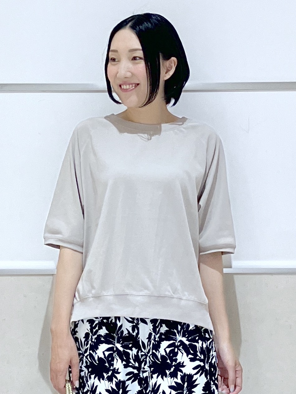 eriko さんの「Dessin｜【UVカット/接触冷感】フォルムカットソー5分袖」を使ったコーディネート