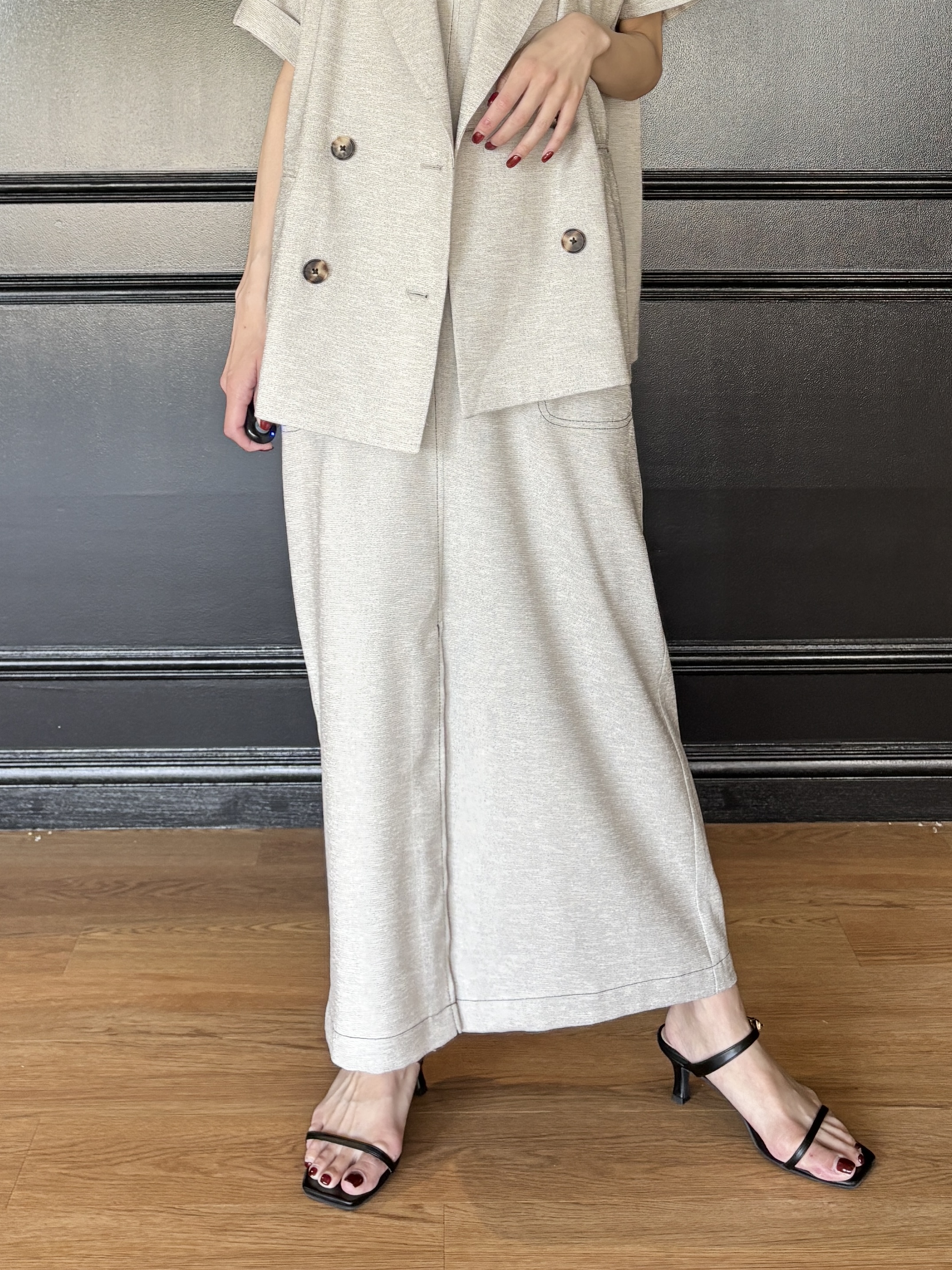 清水夏姫さんの「DRESSTERIOR｜【セットアップ可/UVカット/接触冷感/吸水速乾】ウォッシャブル Iラインワンピース」を使ったコーディネート