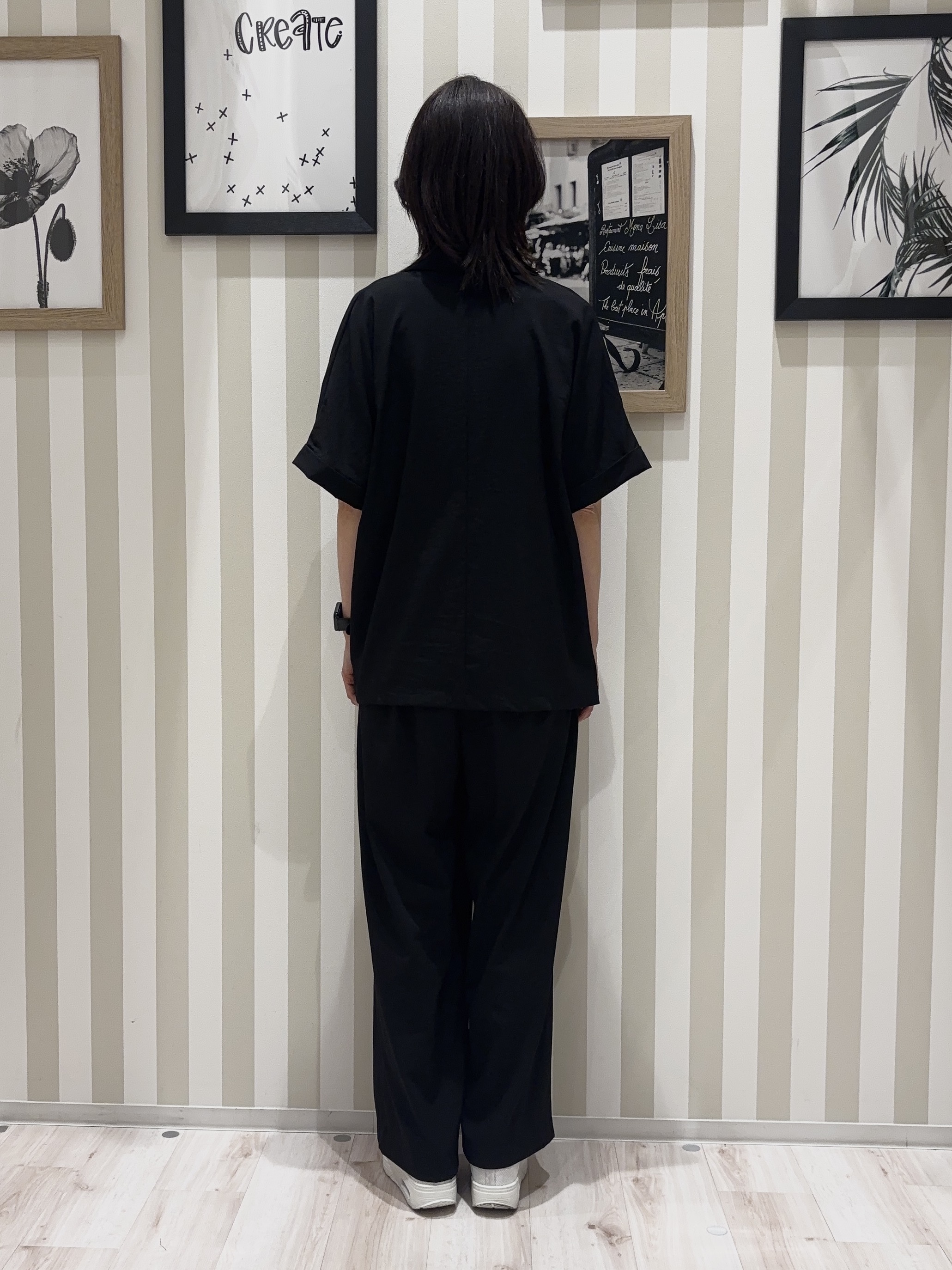 たまごがにさんの「SHOO･LA･RUE｜【高レビュー/洗濯機可/セットアップ可】軽凛(かろりん) ひんやり半袖ジャケット」を使ったコーディネート