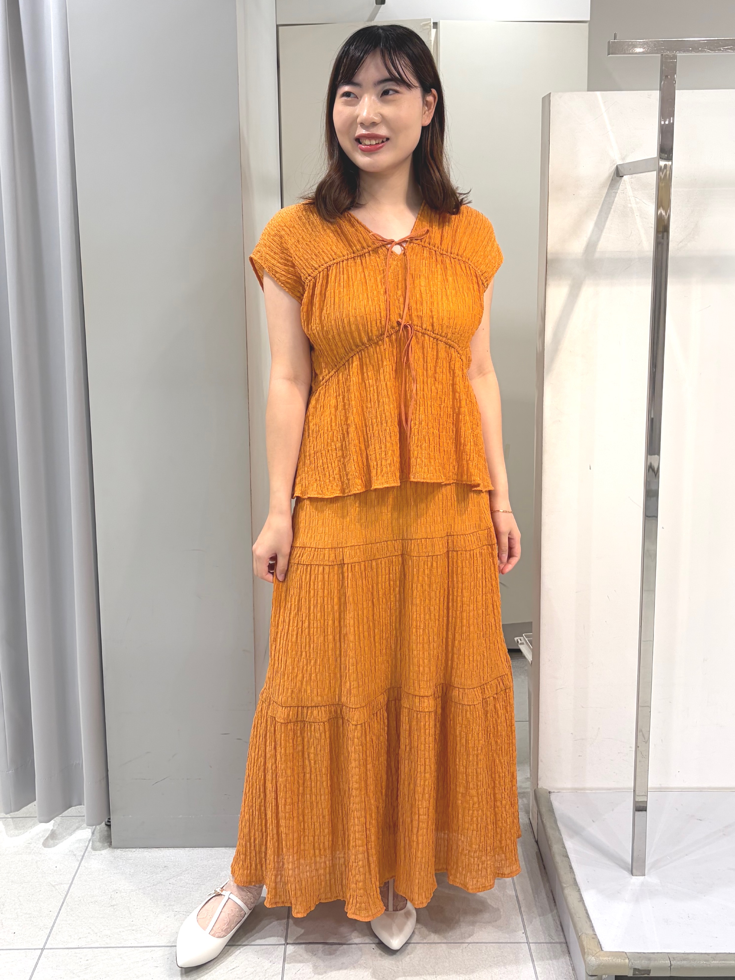 AZUSAさんの「Reflect｜【セットアップ可】ティアードデザインブブラウス」を使ったコーディネート