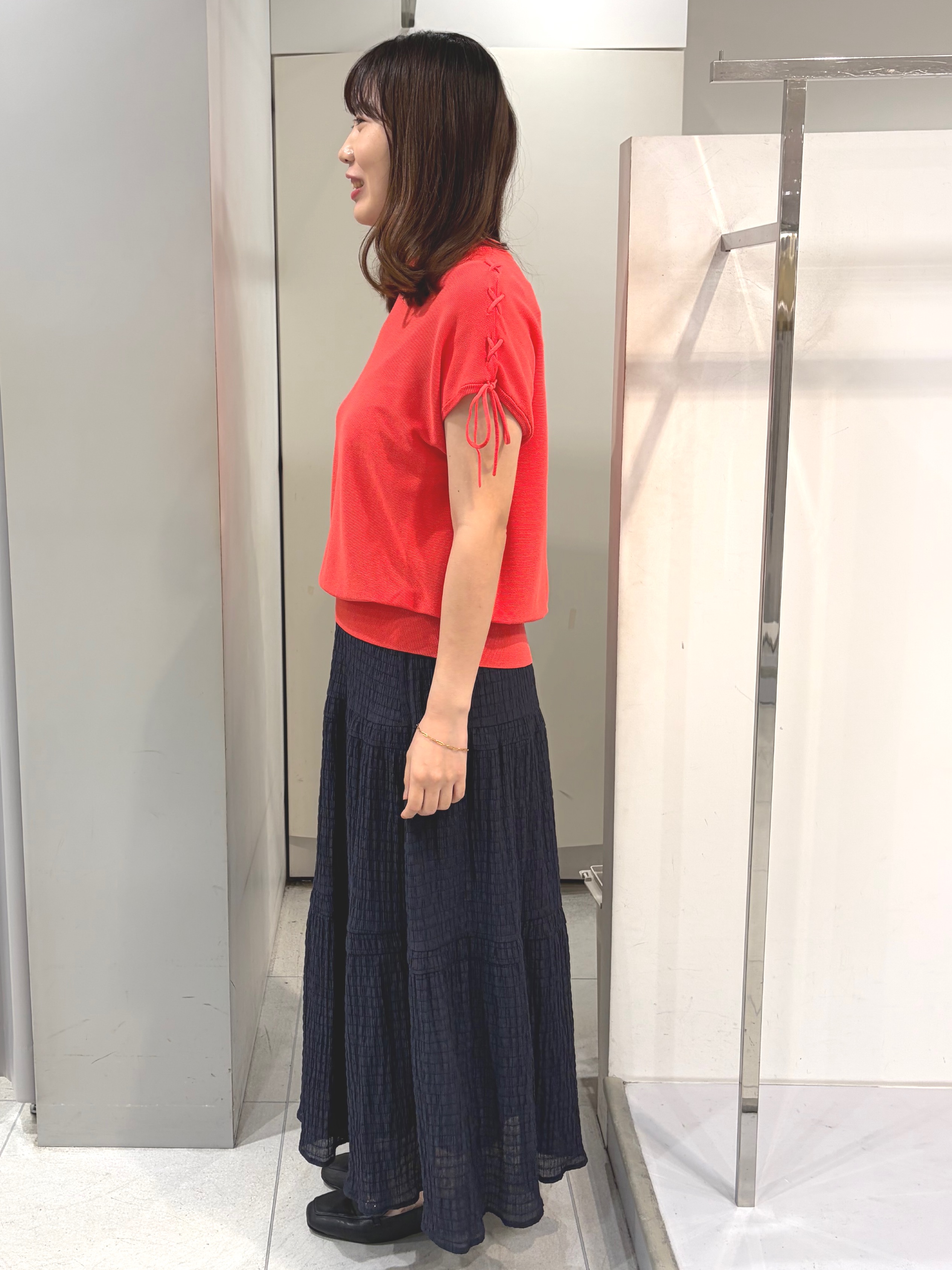 AZUSAさんの「Reflect｜レースアップスリーブデザインニット」を使ったコーディネート