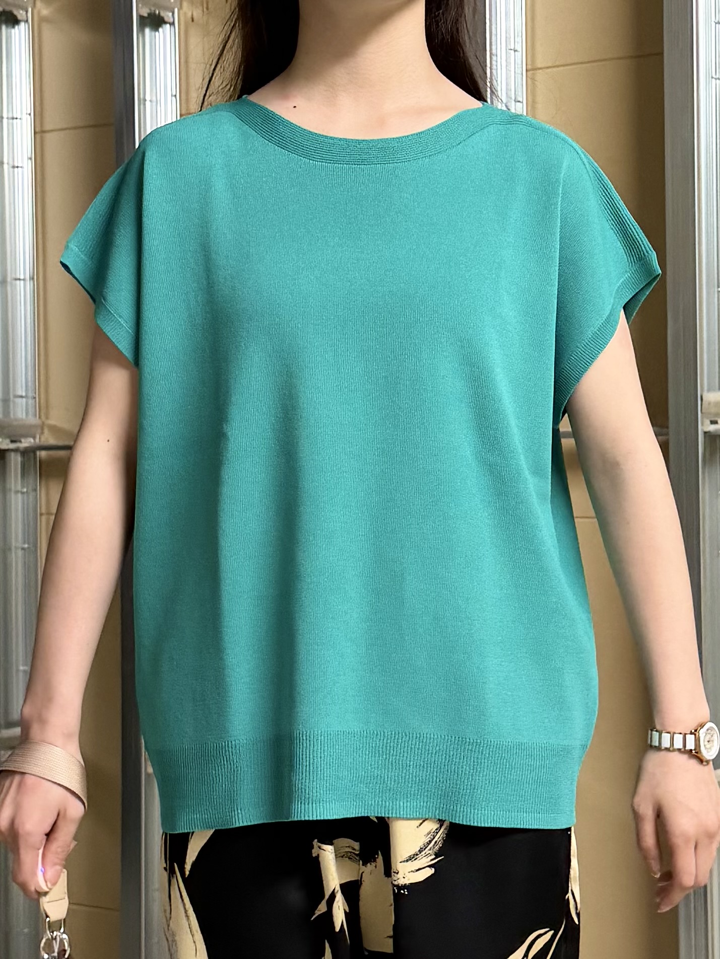 sahoさんの「THE SHOP TK｜【S-XL/ひんやりタッチ】多機能フレンチスリーブニット 洗濯機OK/UVケア/毛玉になりにくい」を使ったコーディネート