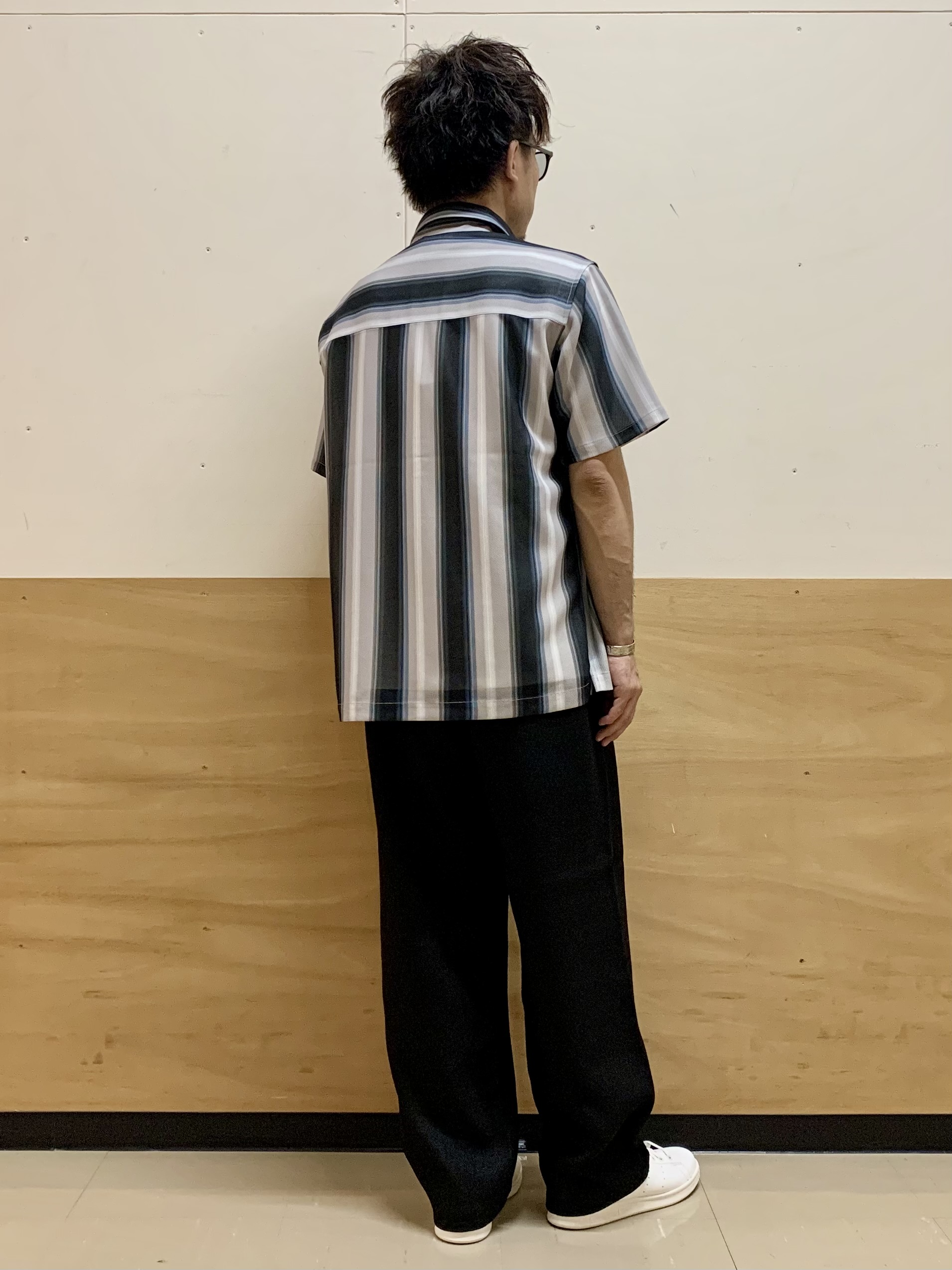 MATUさんの「THE SHOP TK｜メッシュ ストライプ半袖シャツ 洗濯機OK／通気性◎」を使ったコーディネート