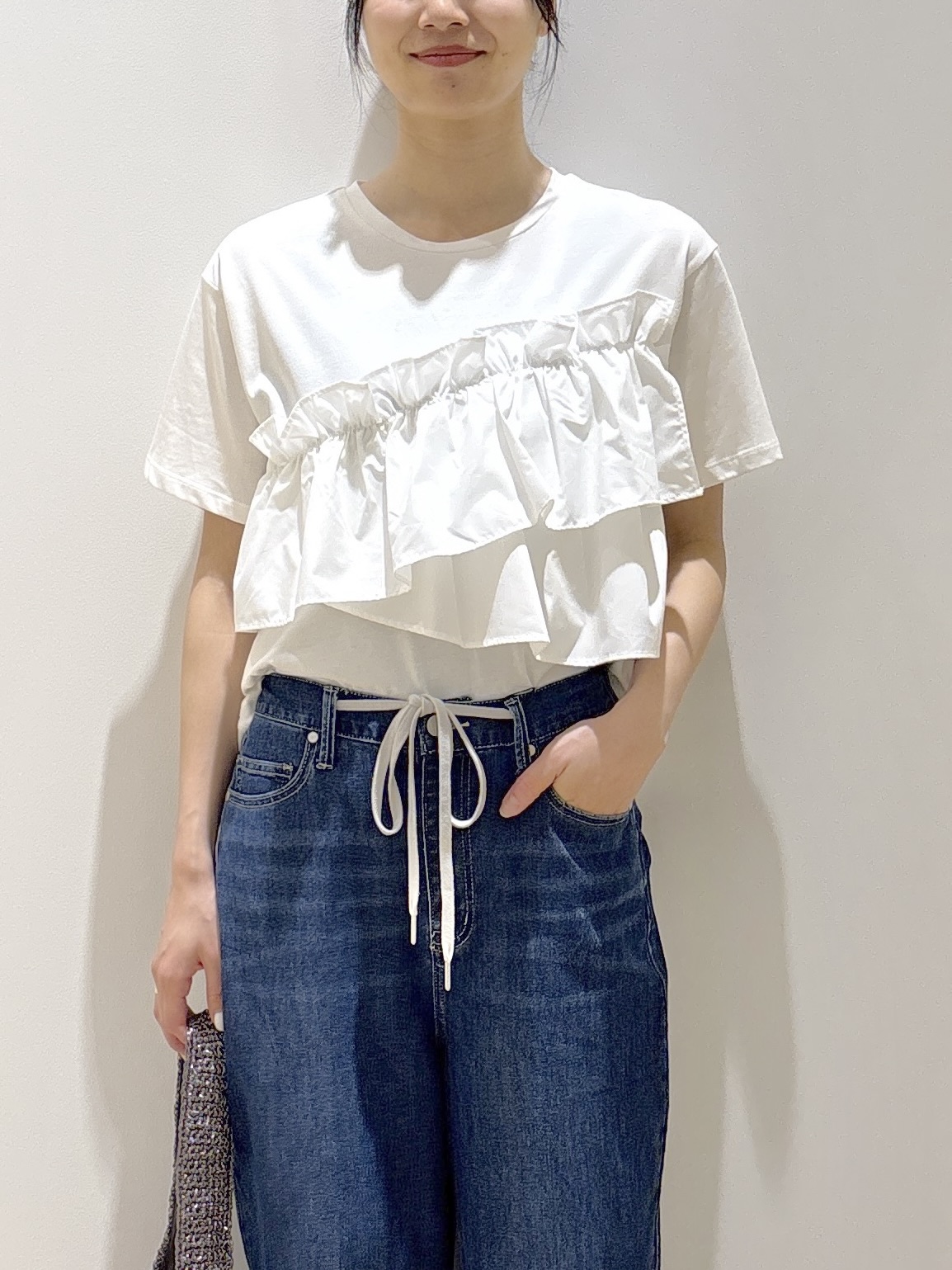 sachikoさんの「OPAQUE.CLIP｜【接触冷感】アシメフリルドッキングカットソー《洗濯機OK》」を使ったコーディネート