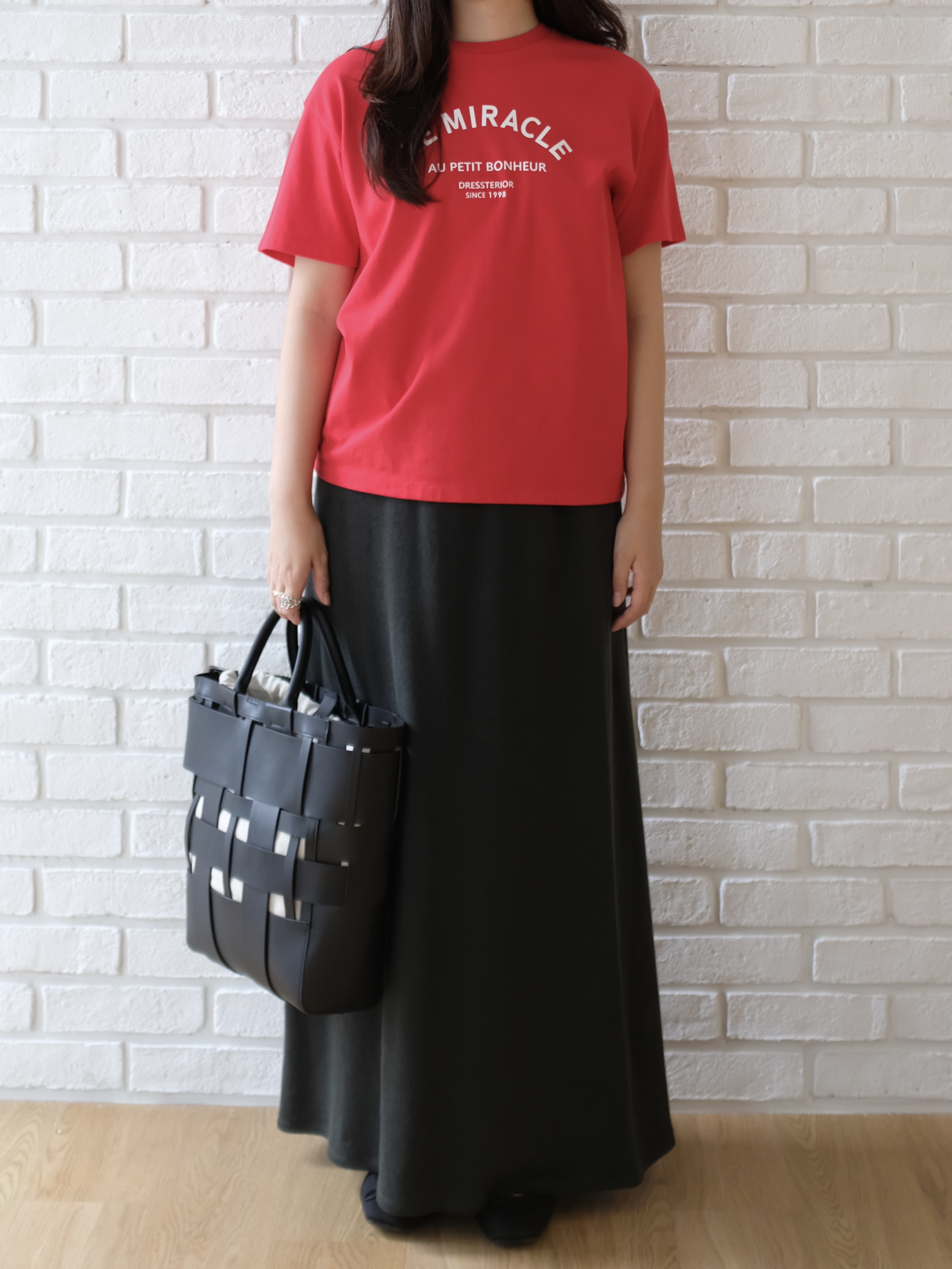 NAさんの「DRESSTERIOR｜ル ミラクルロゴT」を使ったコーディネート