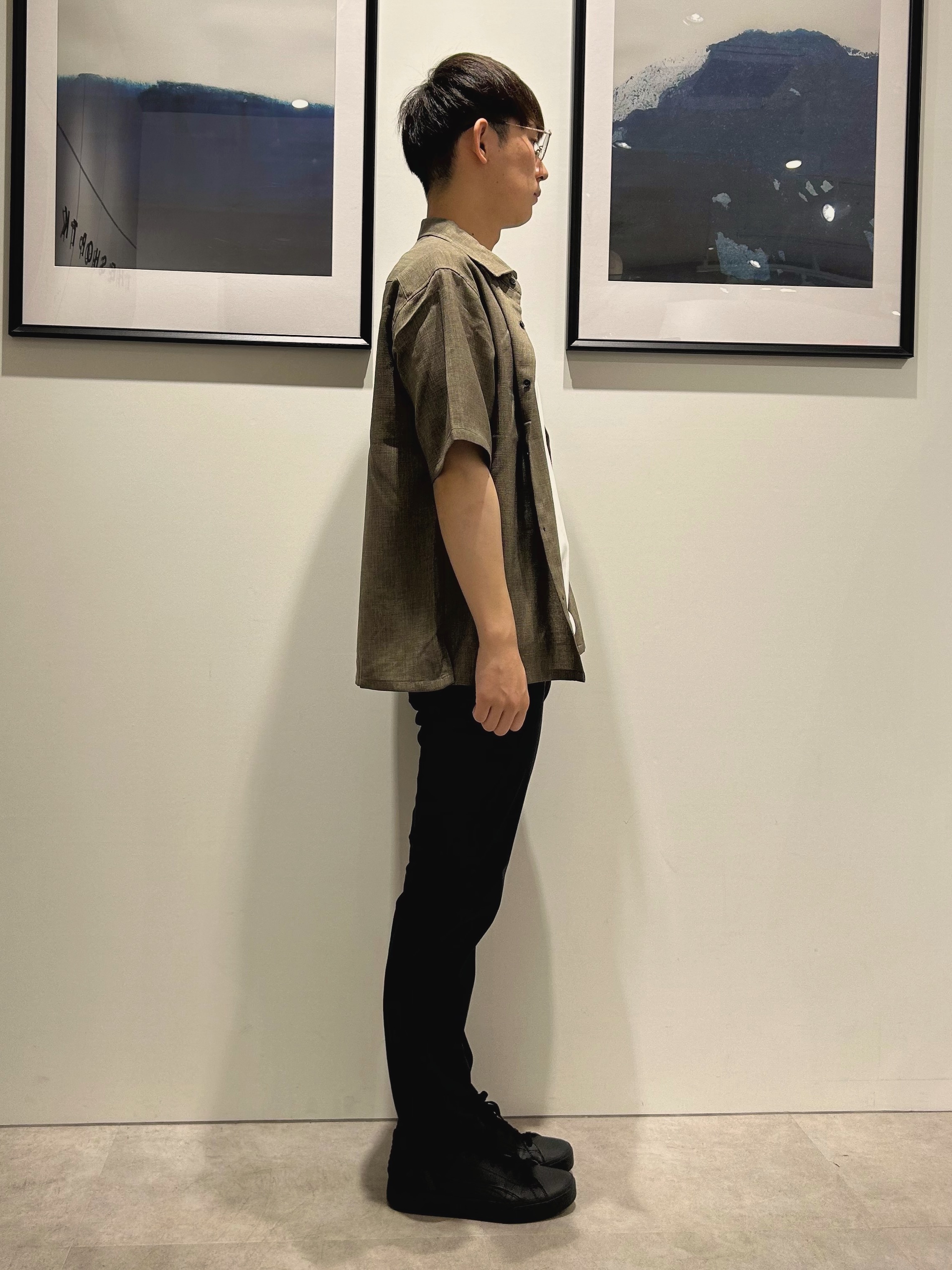 。さんの「THE SHOP TK｜【LINO FINE】 リネンライク半袖シャツ UVカット／イージーケア／吸水速乾／洗濯機OK／セッ」を使ったコーディネート