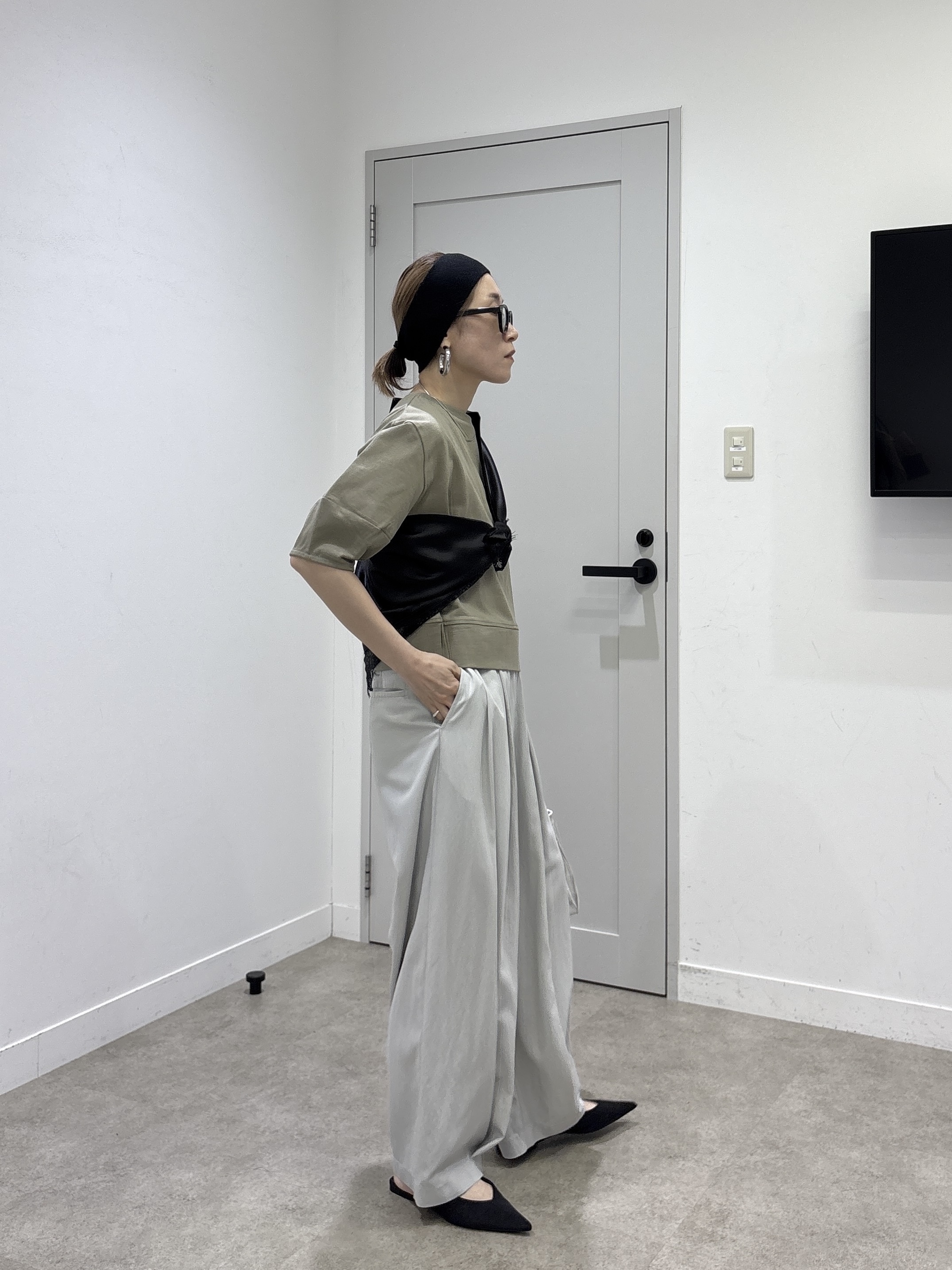 kotakiさんの「INDIVI｜ハーフスリーブフォルムカットソー【再入荷／マシンウォッシュ／接触冷感】」を使ったコーディネート