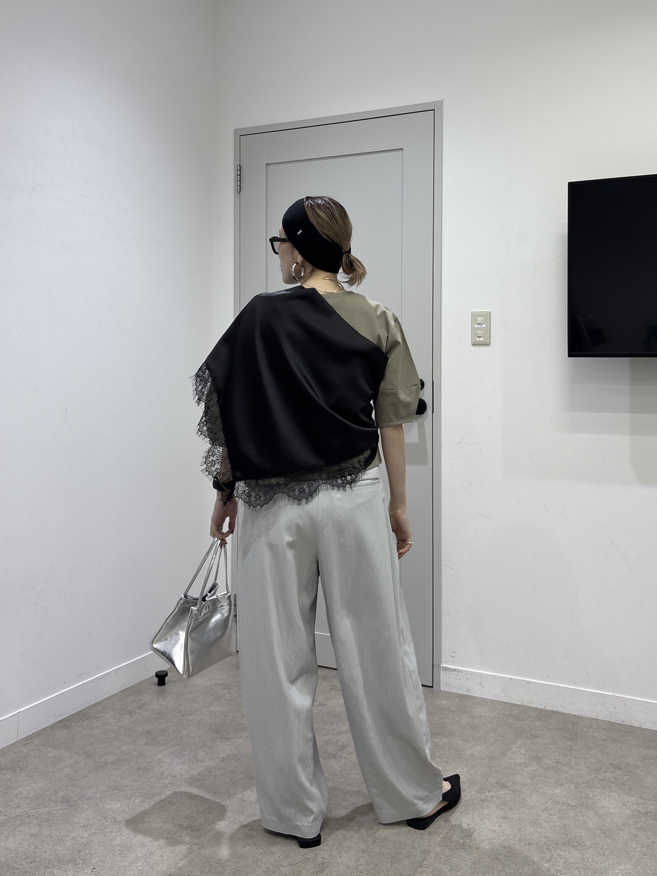 kotakiさんの「INDIVI｜ハーフスリーブフォルムカットソー【再入荷／マシンウォッシュ／接触冷感】」を使ったコーディネート