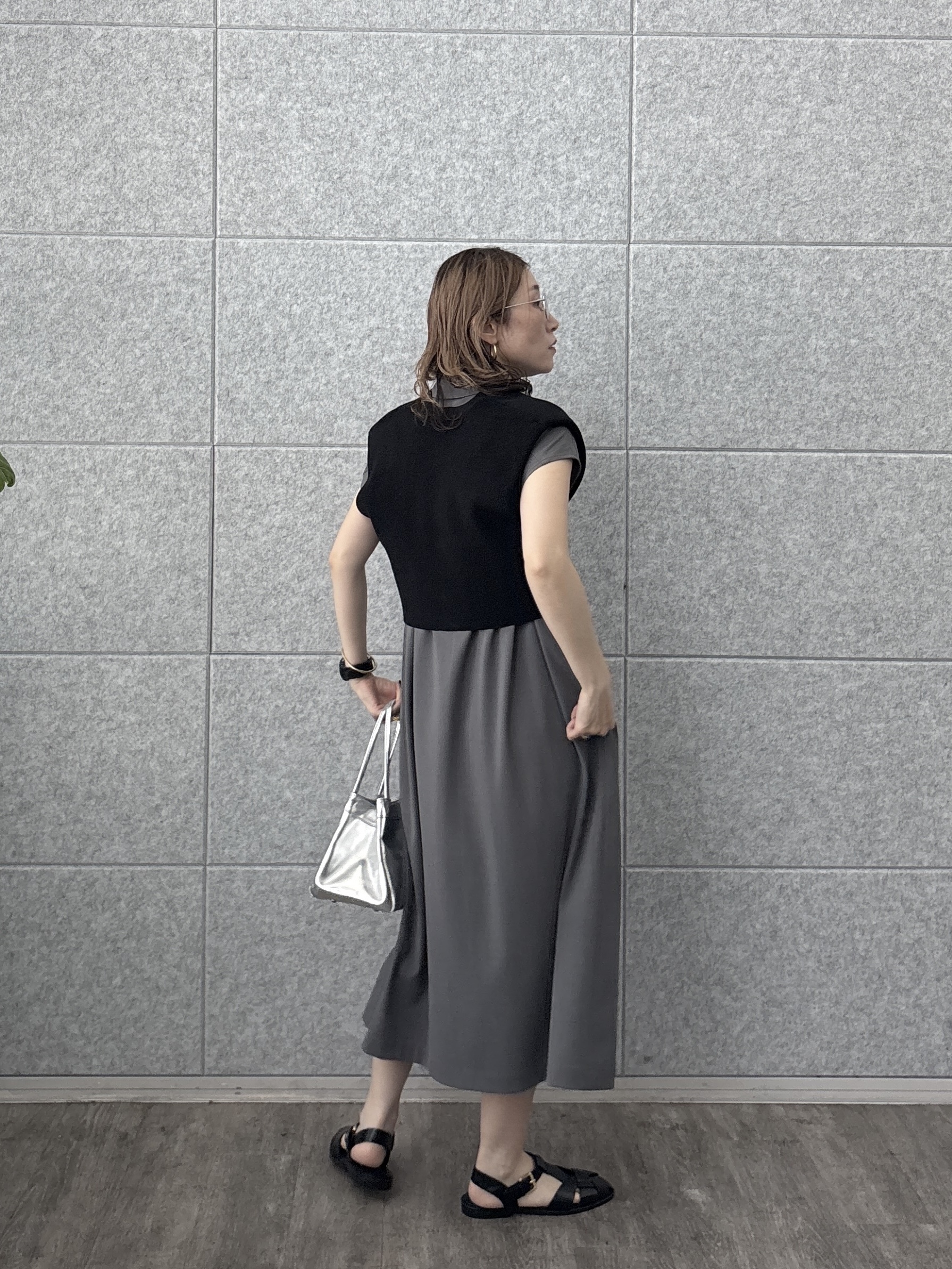 kotakiさんの「INDIVI｜Comfy SET UP｜スキッパーワンピース【通勤／接触冷感／UVカット】」を使ったコーディネート