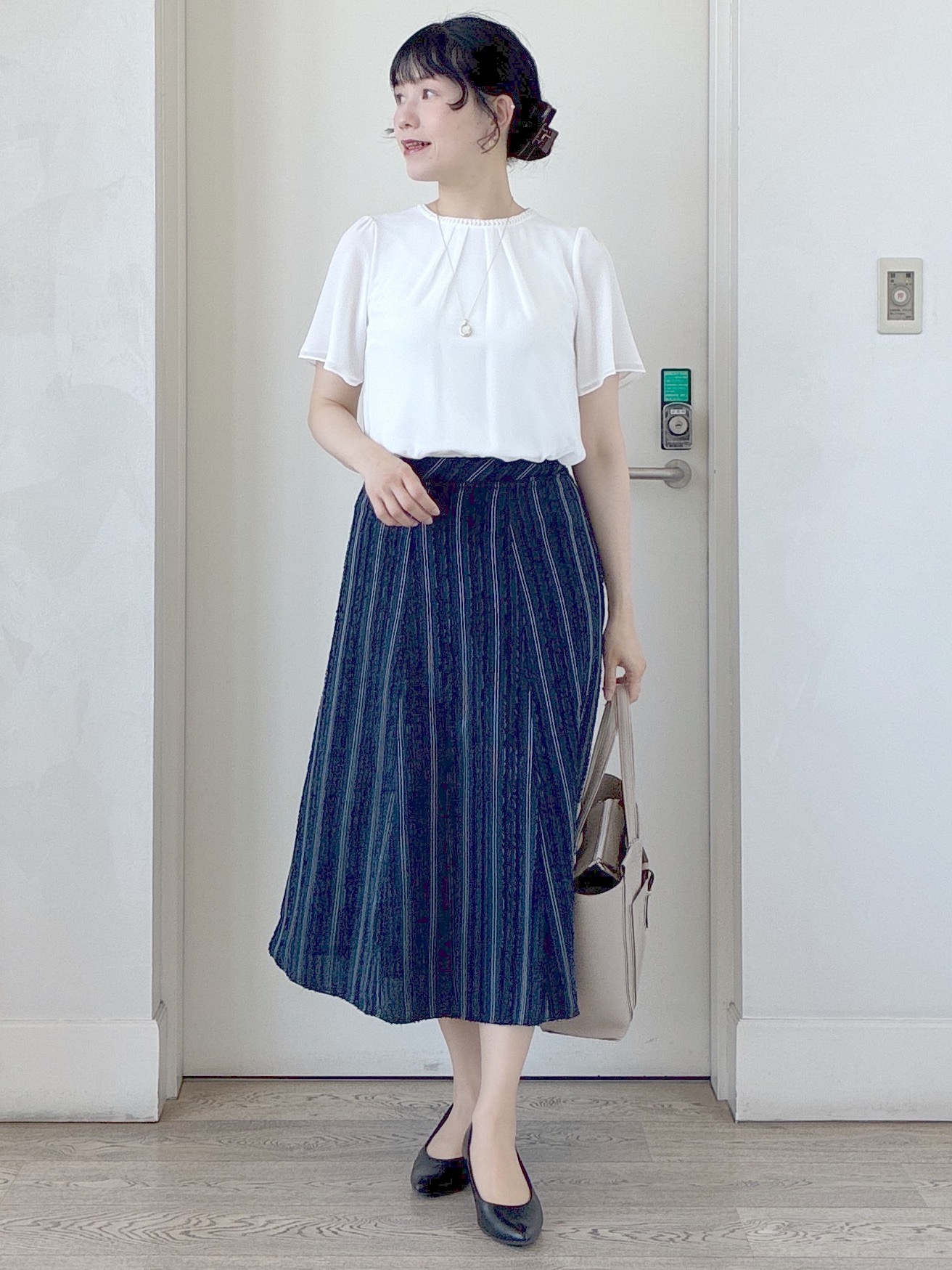  beni_gingerさんの「Reflect｜レースデザイン ニットカーディガン」を使ったコーディネート