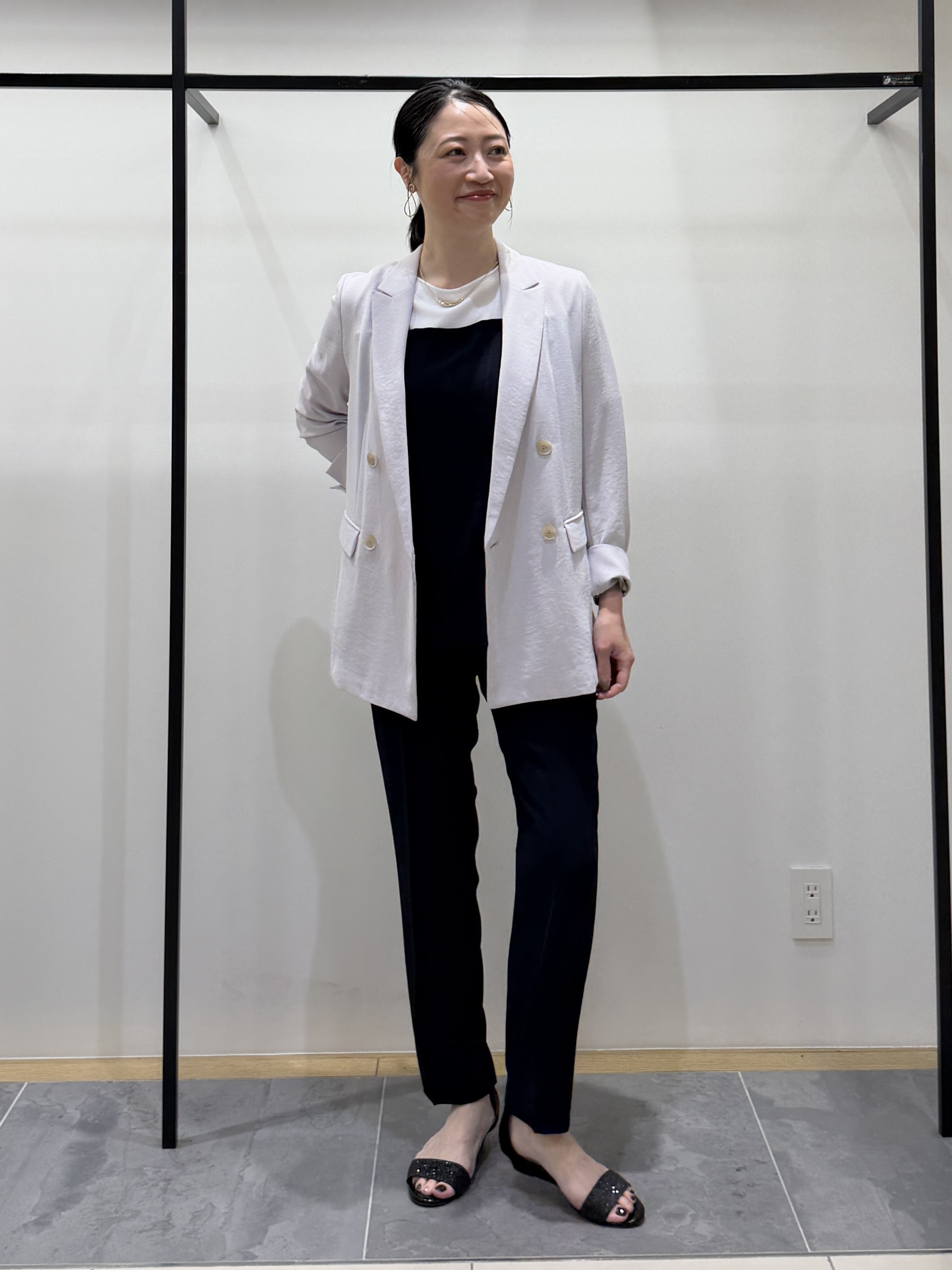 shihoさんの「INDIVI｜【洗える／多機能／SETUP可】着る日傘ダブルジャケット」を使ったコーディネート