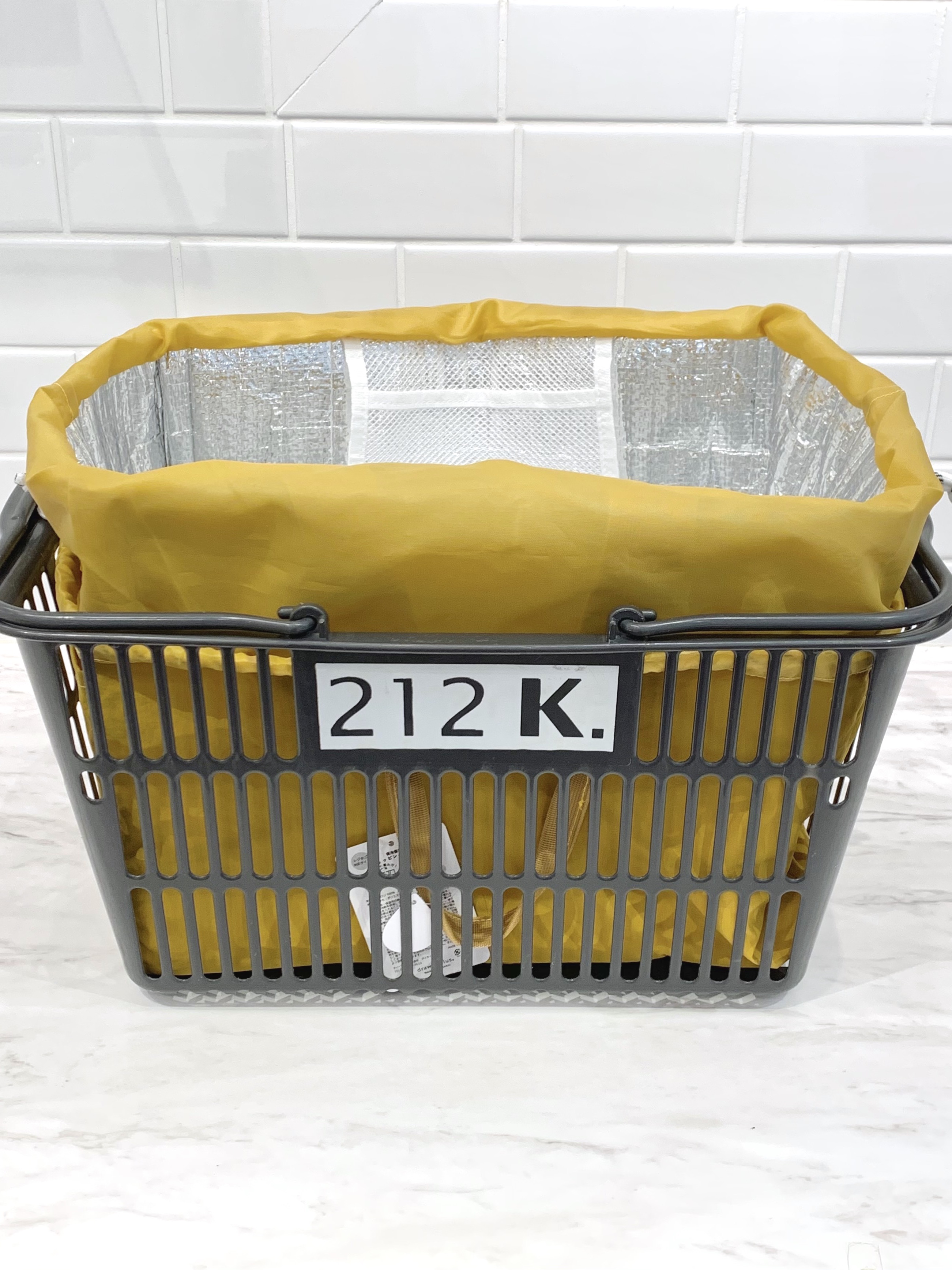 mikachoさんの「212 KITCHEN STORE｜ヘンリースタジオ ショッピングバッグ YE」を使ったコーディネート