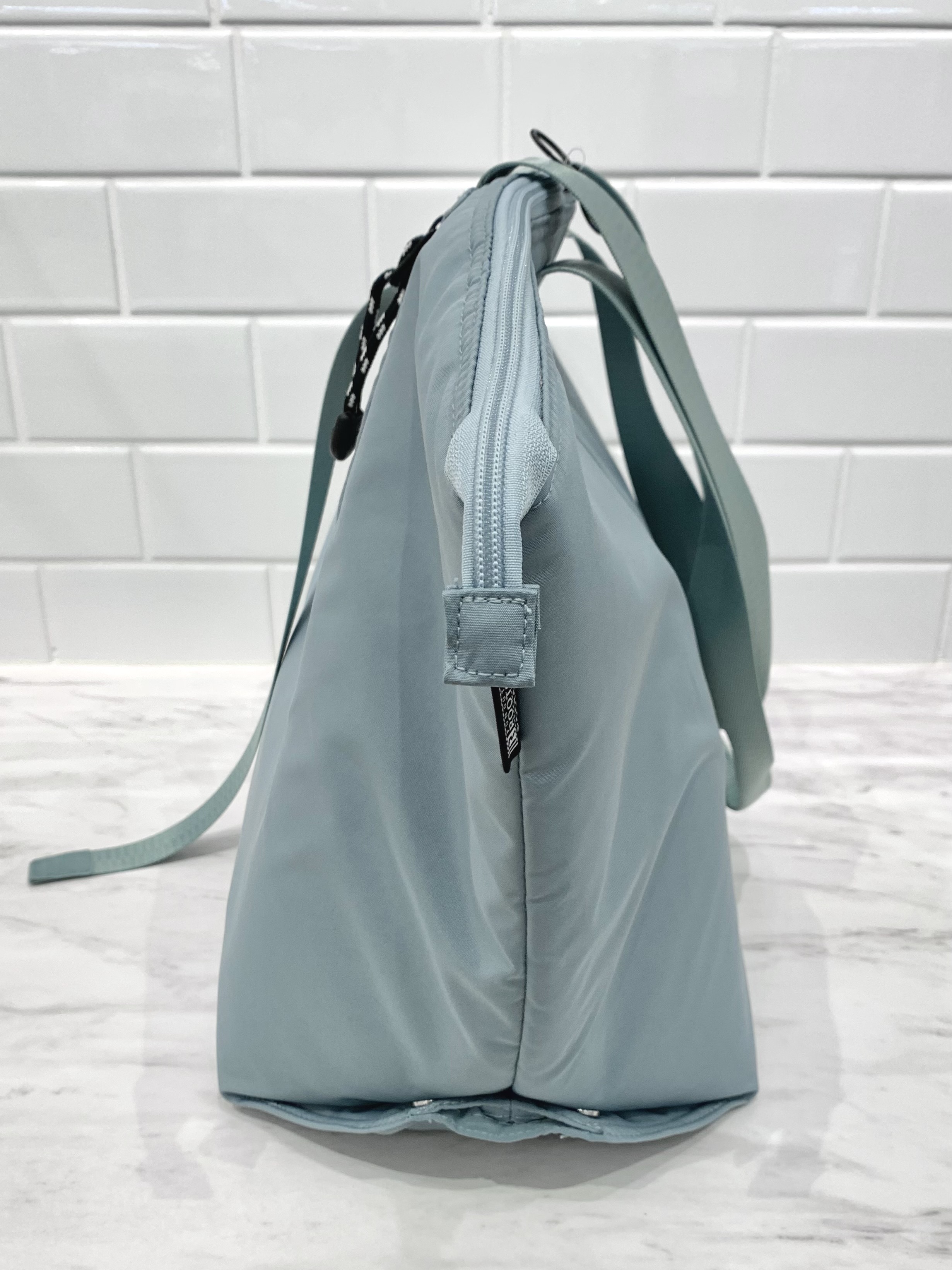 mikachoさんの「212 KITCHEN STORE｜サーモキーパー.バレル.ベーシック BL ＜ROOTOTE ルートート＞」を使ったコーディネート