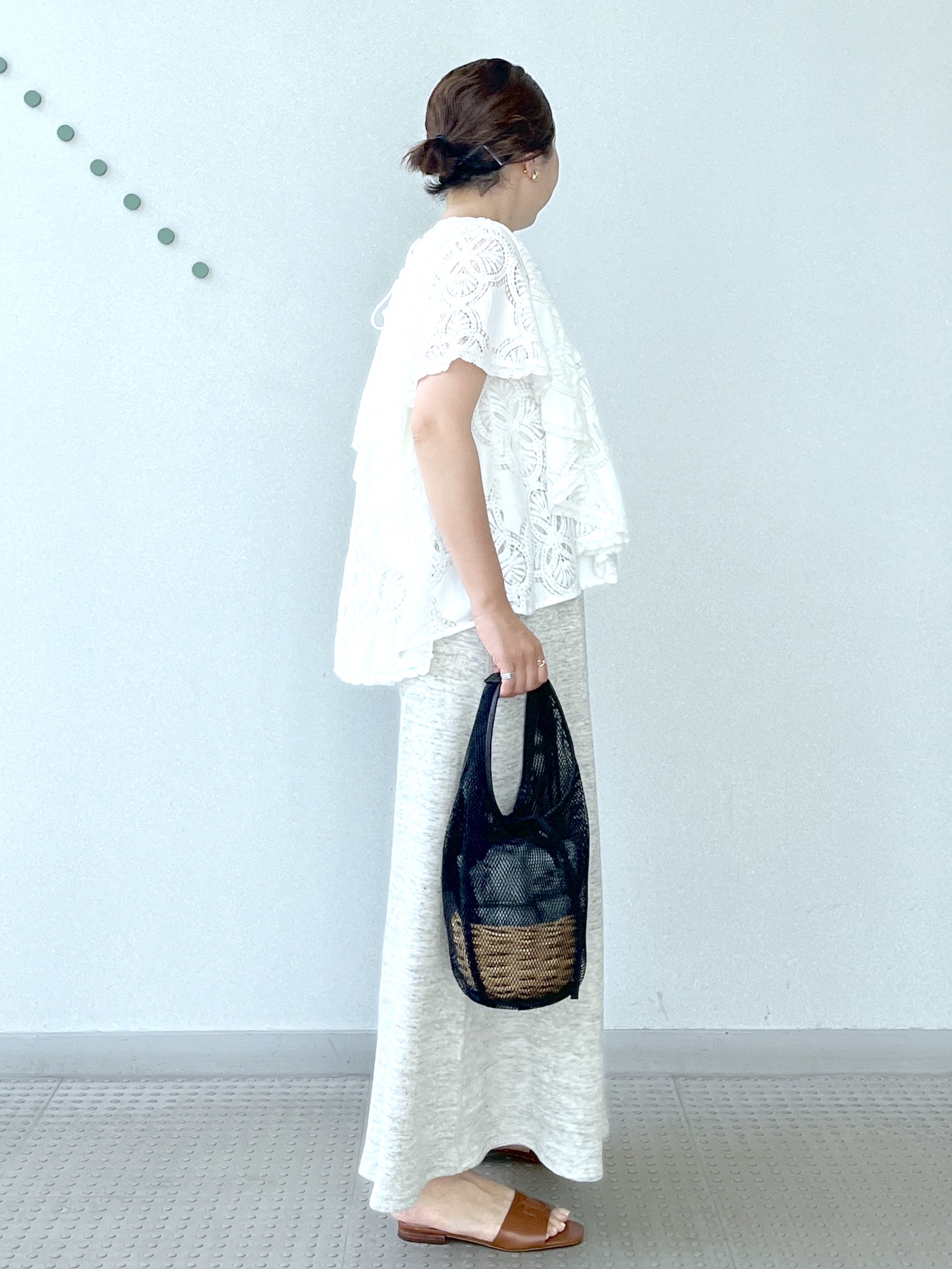Soeさんの「DRESSTERIOR｜ラッセルレース ブラウス」を使ったコーディネート