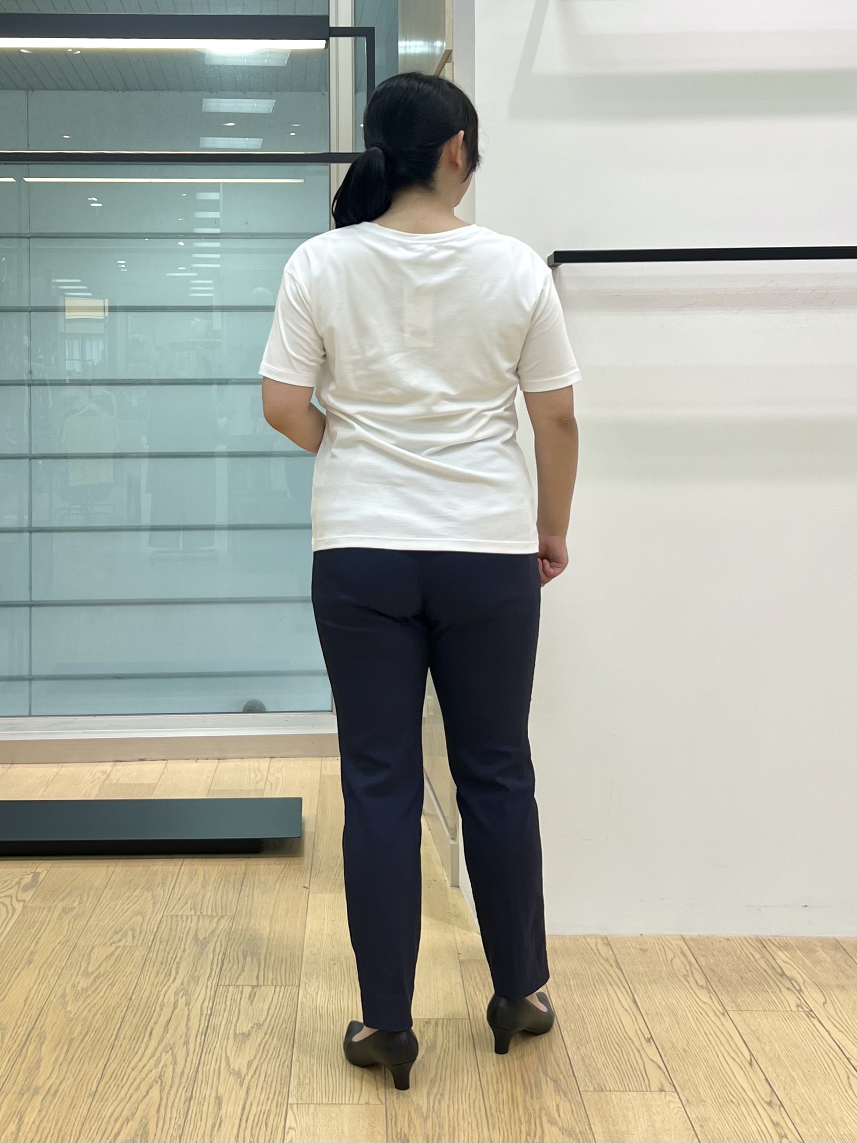 shimaさんの「INDIVI｜【接触冷感/洗える】シアーシャンブレーピンタックブラウス」を使ったコーディネート