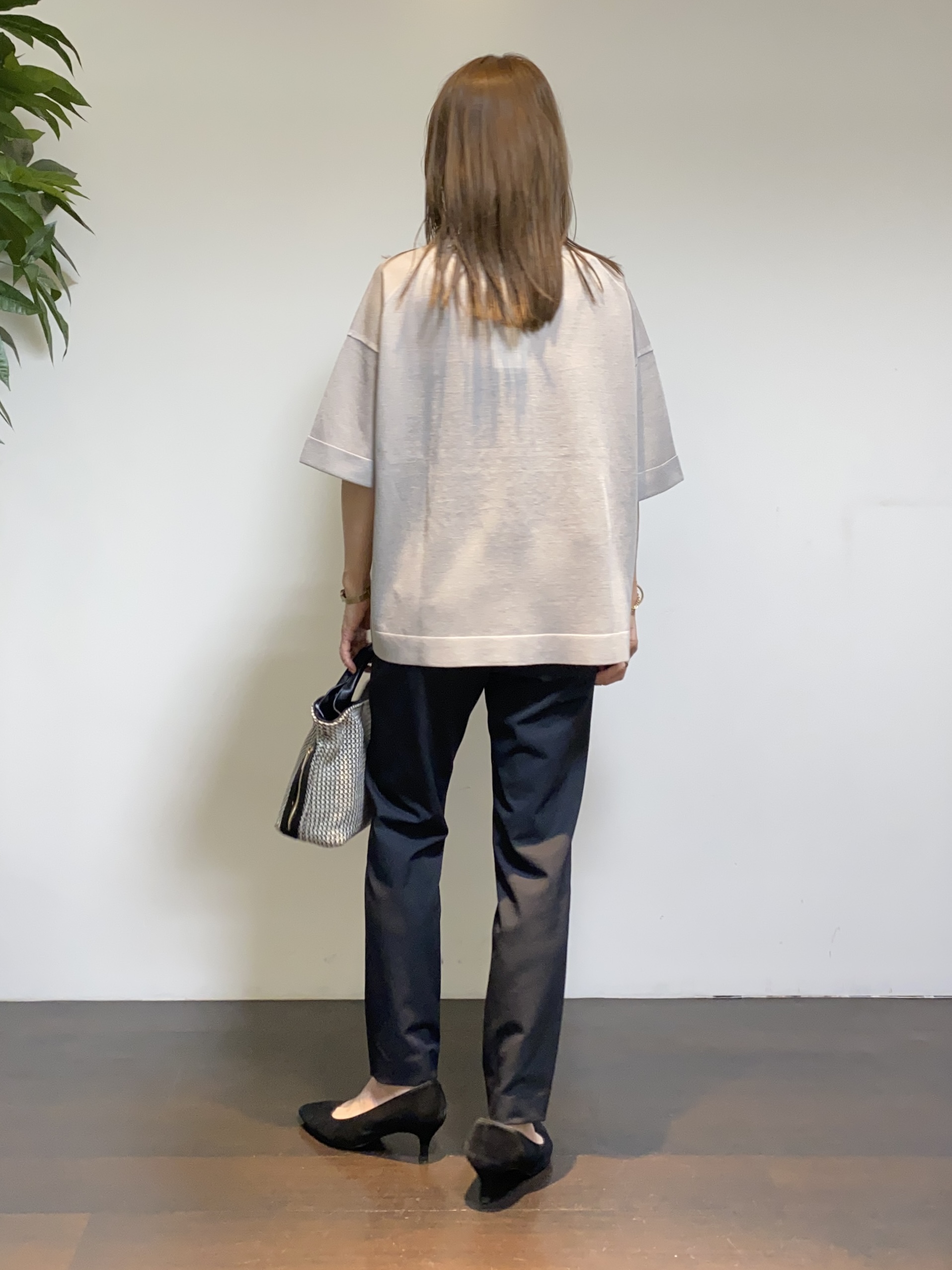 tomoさんの「UNTITLED｜【程よいシアー感/洗える】エアリーバイオジャケット」を使ったコーディネート