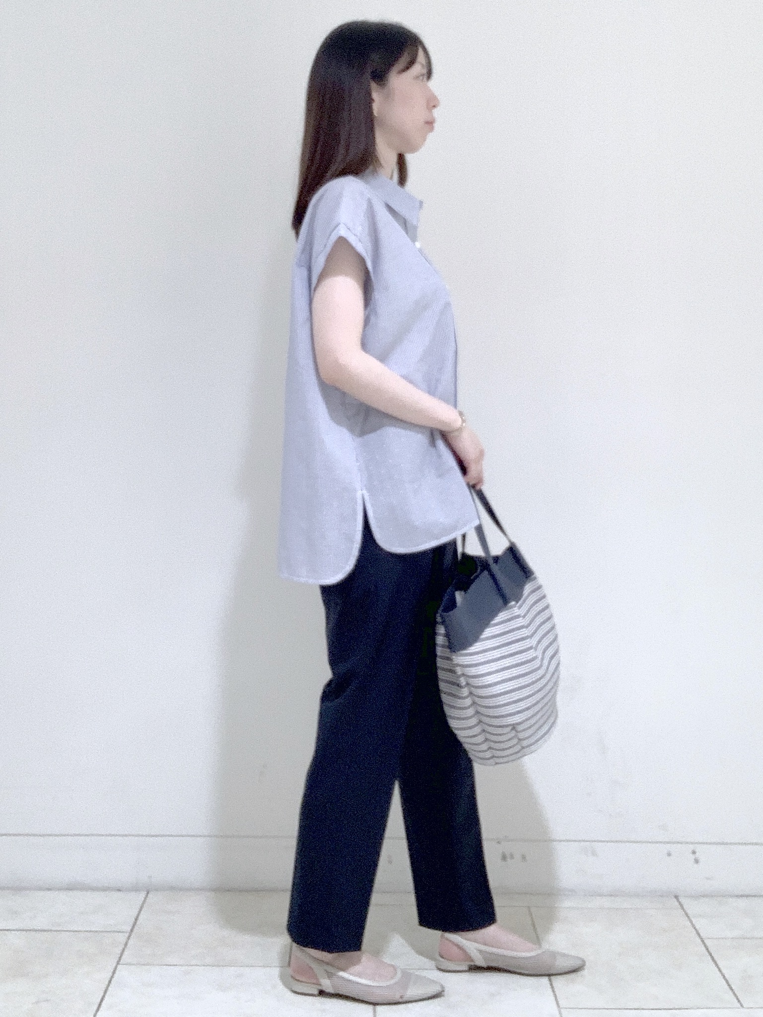 ヤマグチさんの「Reflect｜【接触冷感】フレンチスリーブシャツブラウス」を使ったコーディネート