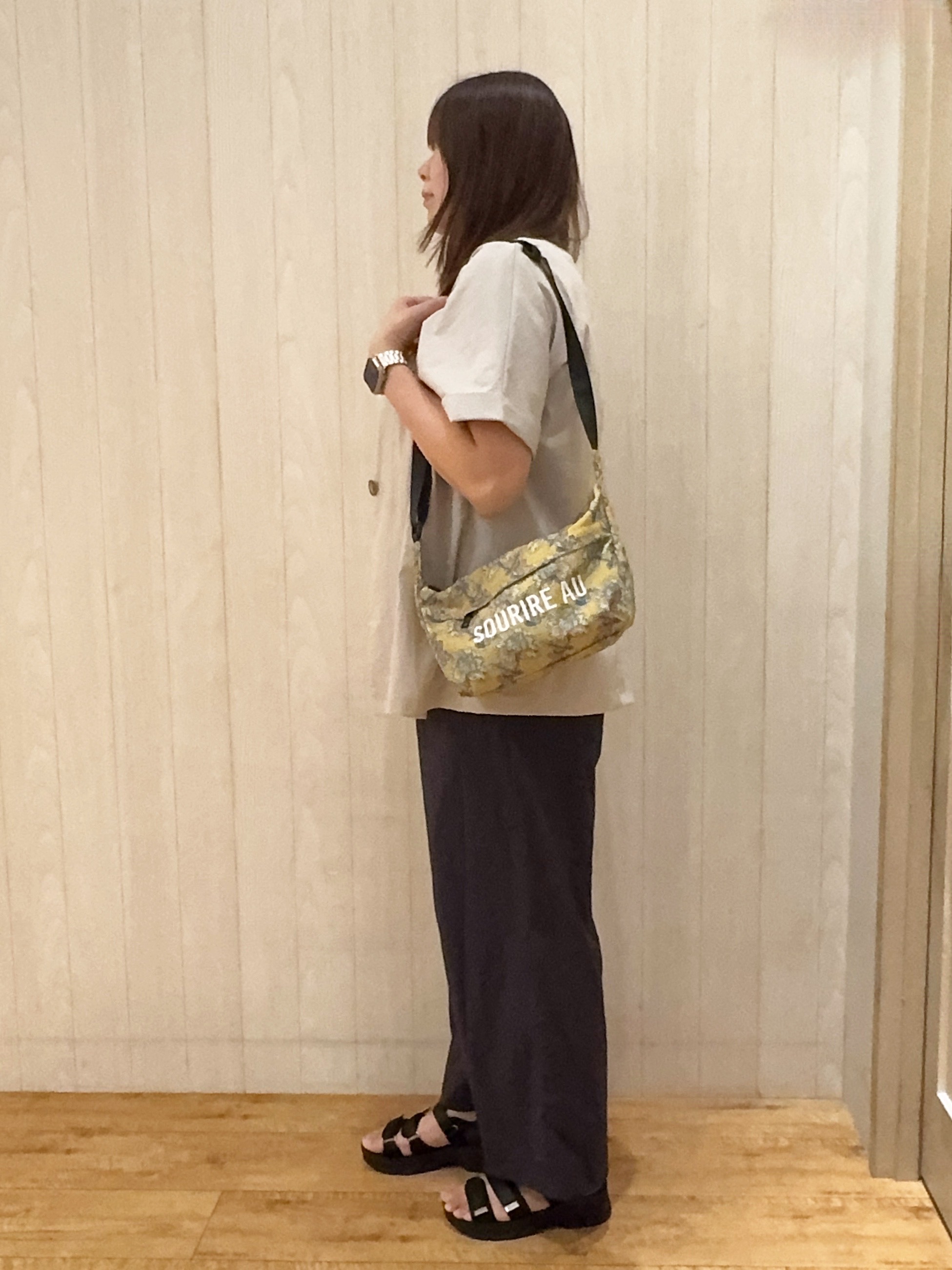 あーやさんの「SHOO･LA･RUE｜【高レビュー/洗濯機可/セットアップ可】軽凛(かろりん) ひんやり半袖ジャケット」を使ったコーディネート