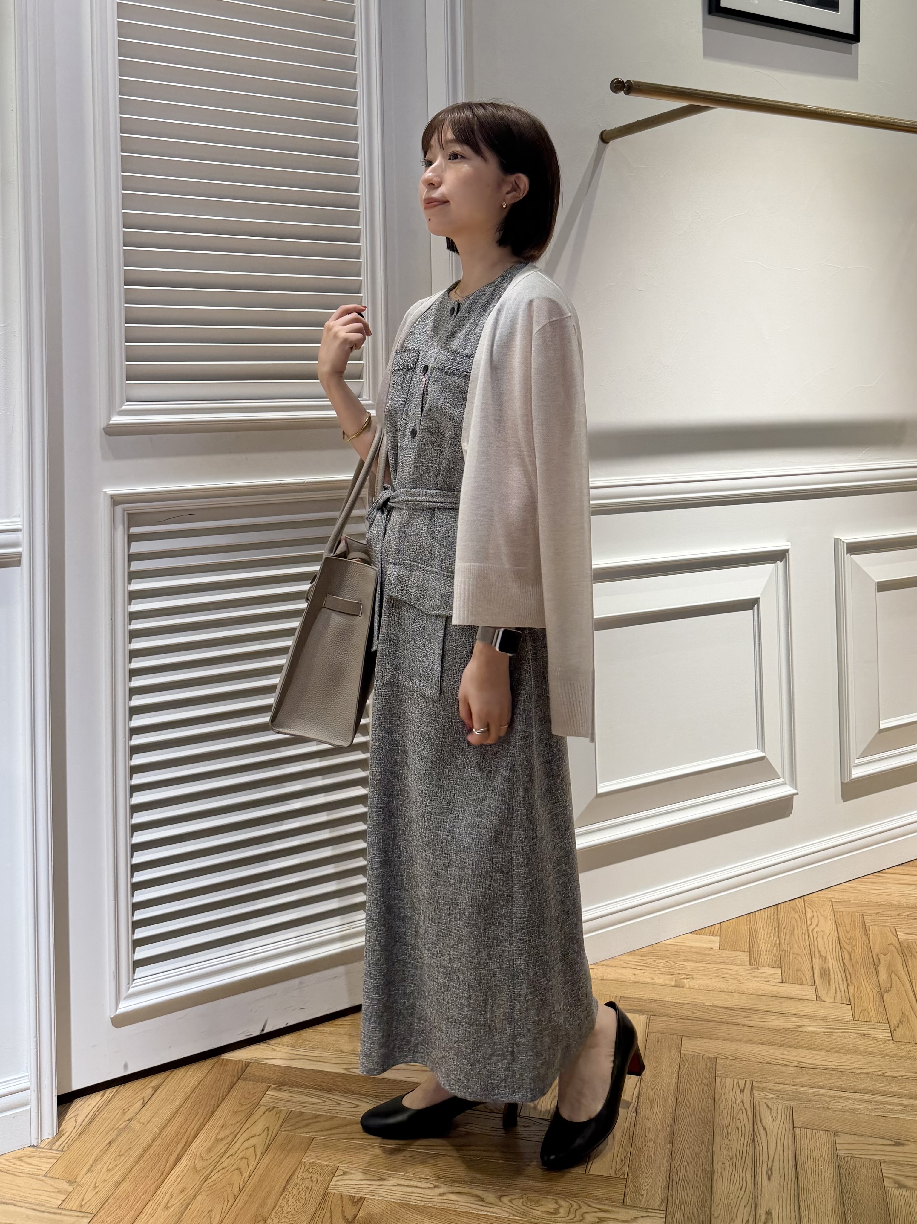つじ まこさんの「DRESSTERIOR｜ウォッシャブル ツイードライク ワンピース」を使ったコーディネート