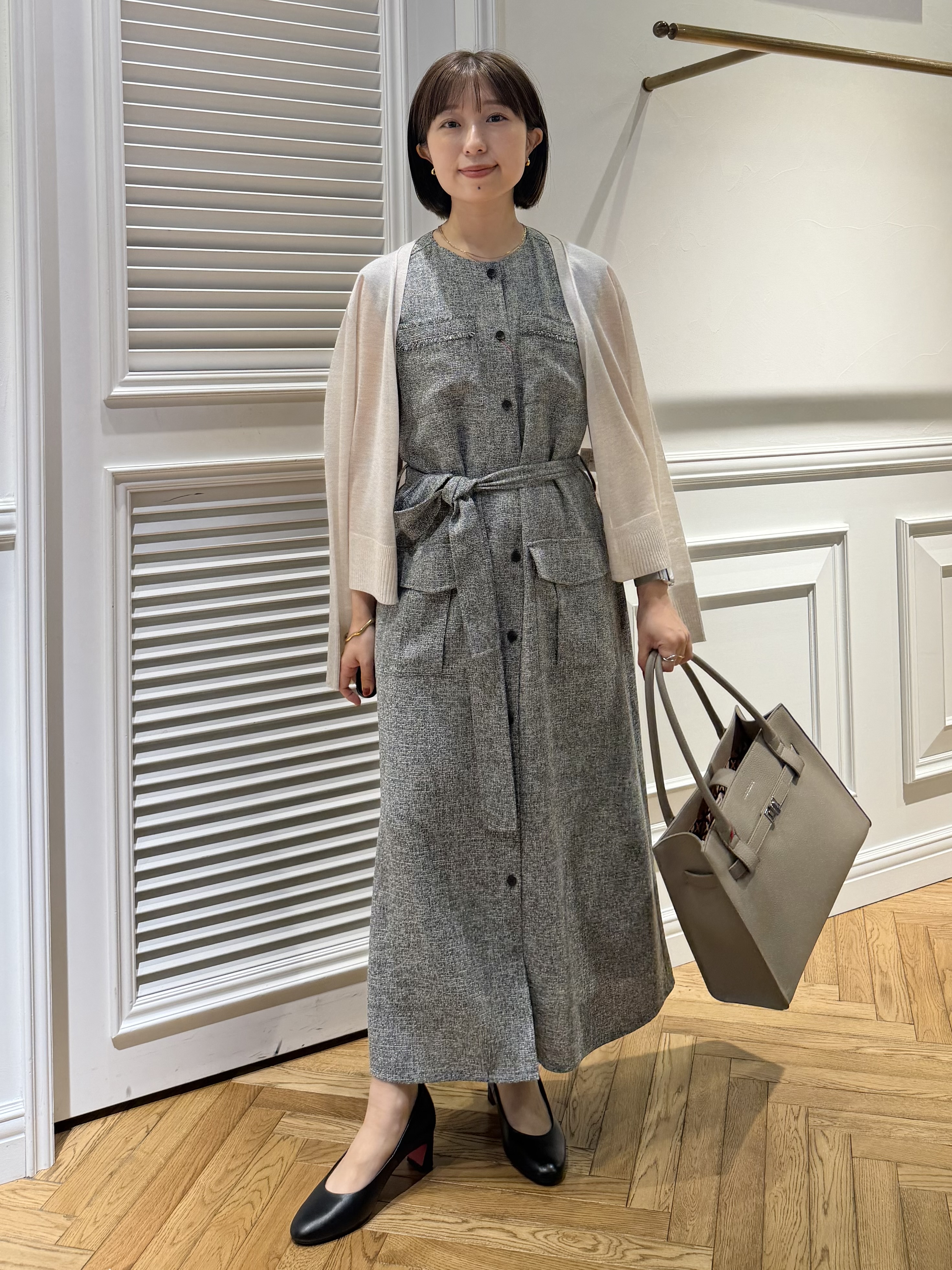 つじ まこさんの「DRESSTERIOR｜ウォッシャブル ツイードライク ワンピース」を使ったコーディネート