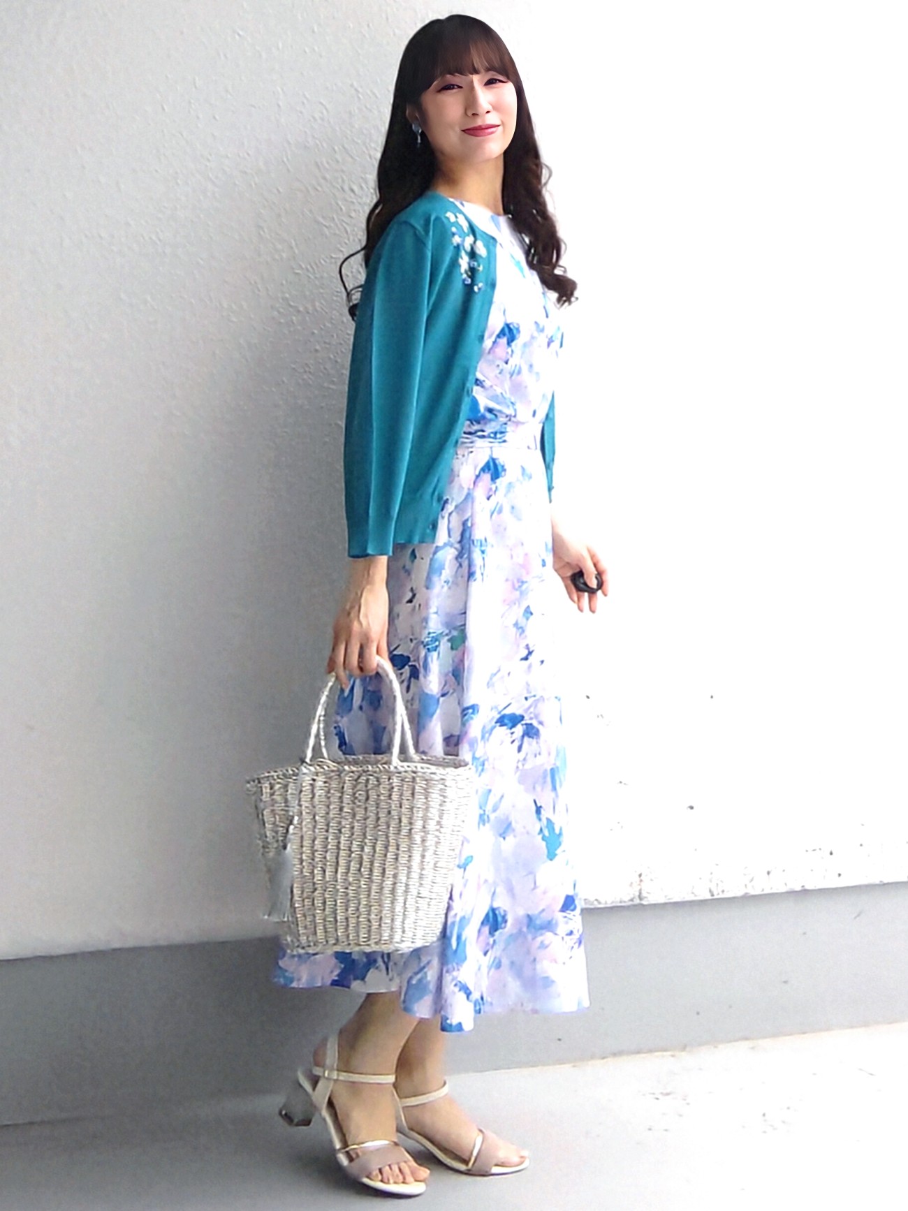 keinaさんの「SunaUna｜【SS～Lサイズ展開／スパンコール・ビジュー・刺繍】クラフトカーディガン」を使ったコーディネート