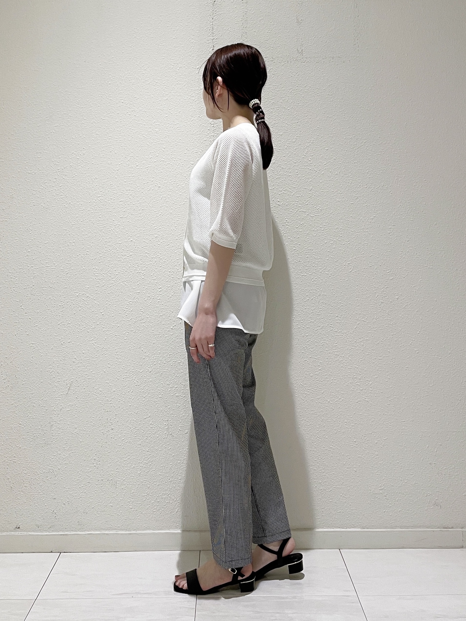 haruさんの「grove｜【貴島明日香さん着用・洗える】透けない、大人のメッシュカーディガン」を使ったコーディネート