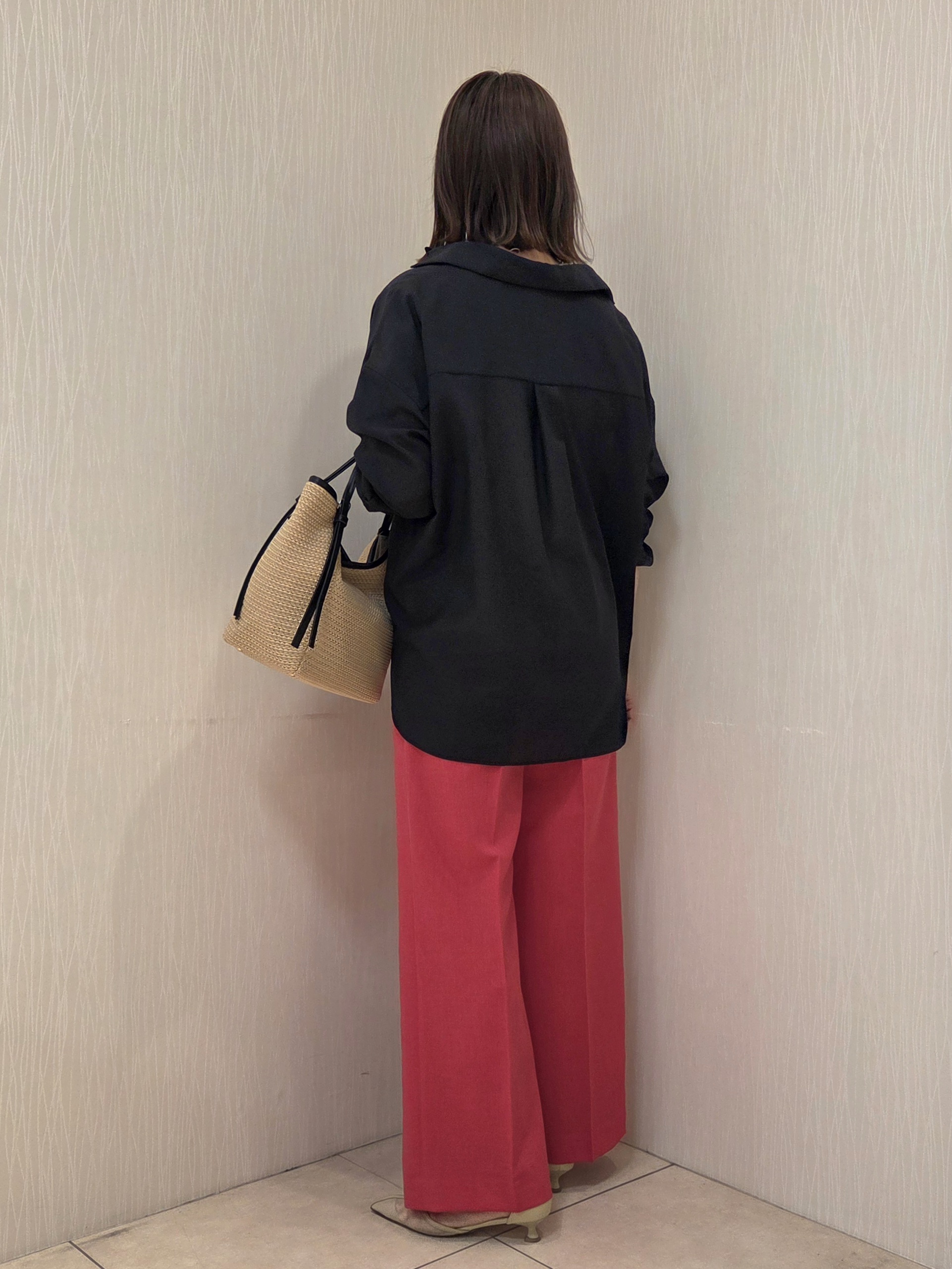 naokoさんの「UNTITLED｜【2WAY/マシンウォッシャブル】カシュクールデザインシャツ」を使ったコーディネート