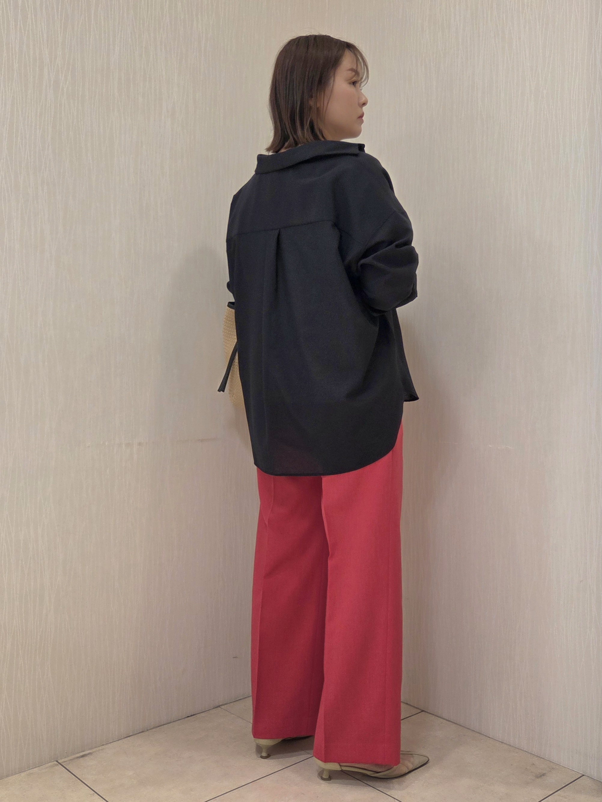 naokoさんの「UNTITLED｜【2WAY/マシンウォッシャブル】カシュクールデザインシャツ」を使ったコーディネート