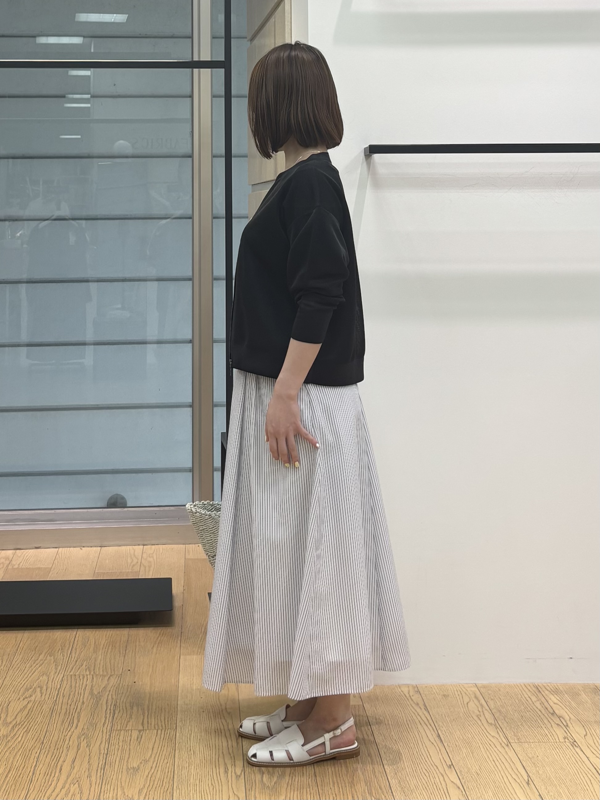 asamiさんの「INDIVI｜【洗える／コットン】ドライタッチさらりニットT」を使ったコーディネート