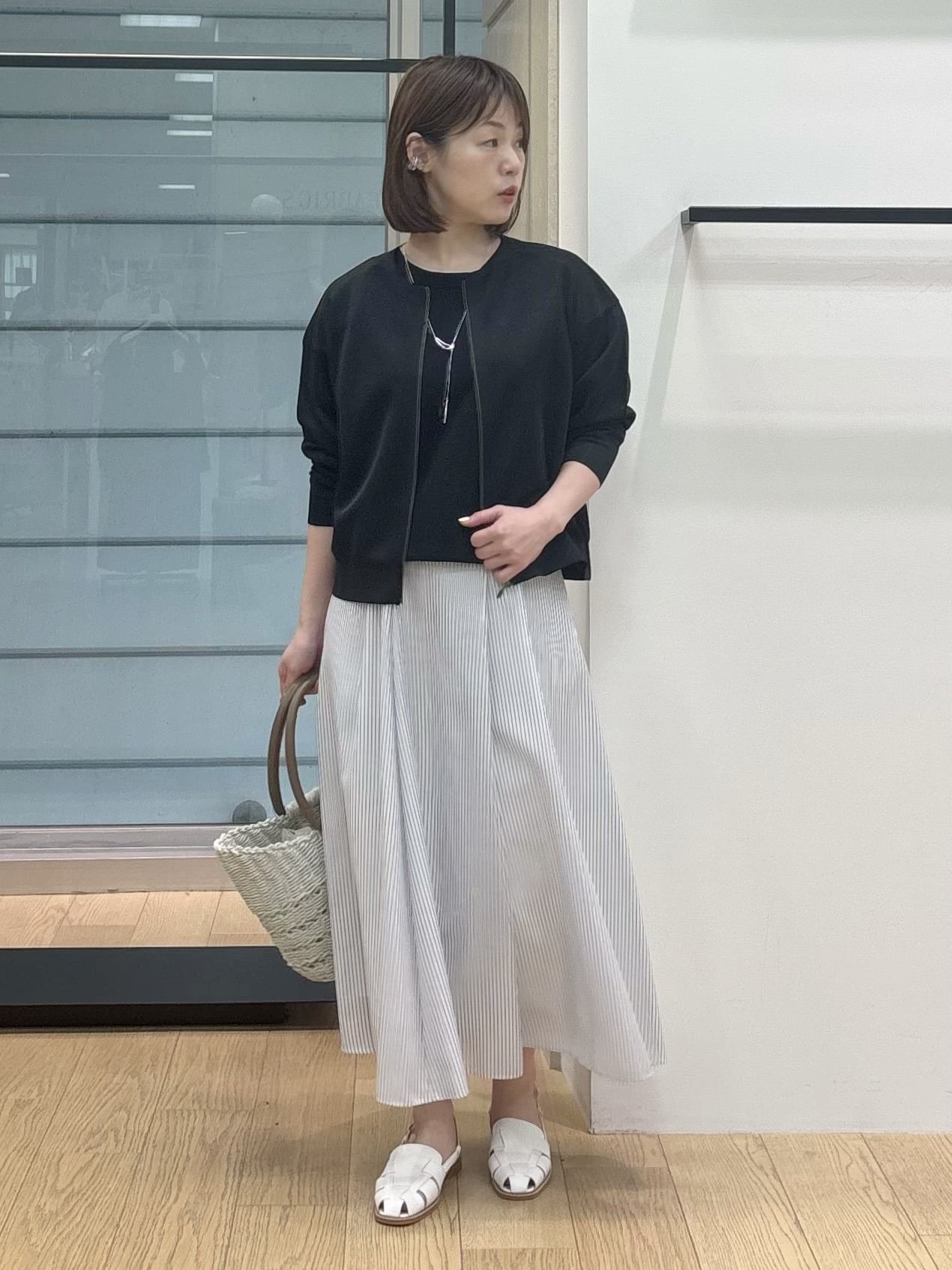 asamiさんの「INDIVI｜【洗える／コットン】ドライタッチさらりニットT」を使ったコーディネート