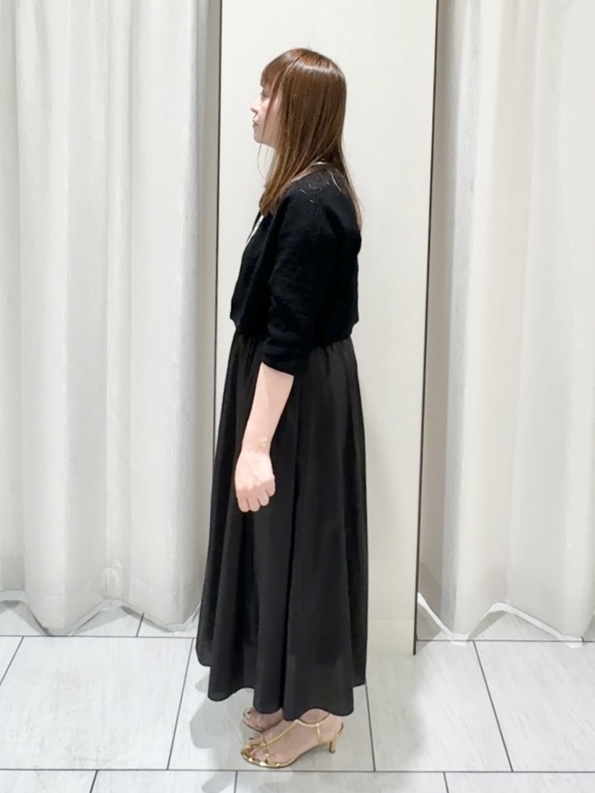 ʏᴜᴋɪᴋᴏさんの「UNTITLED｜【ストレッチ性/洗える】短丈ニットカーディガン」を使ったコーディネート