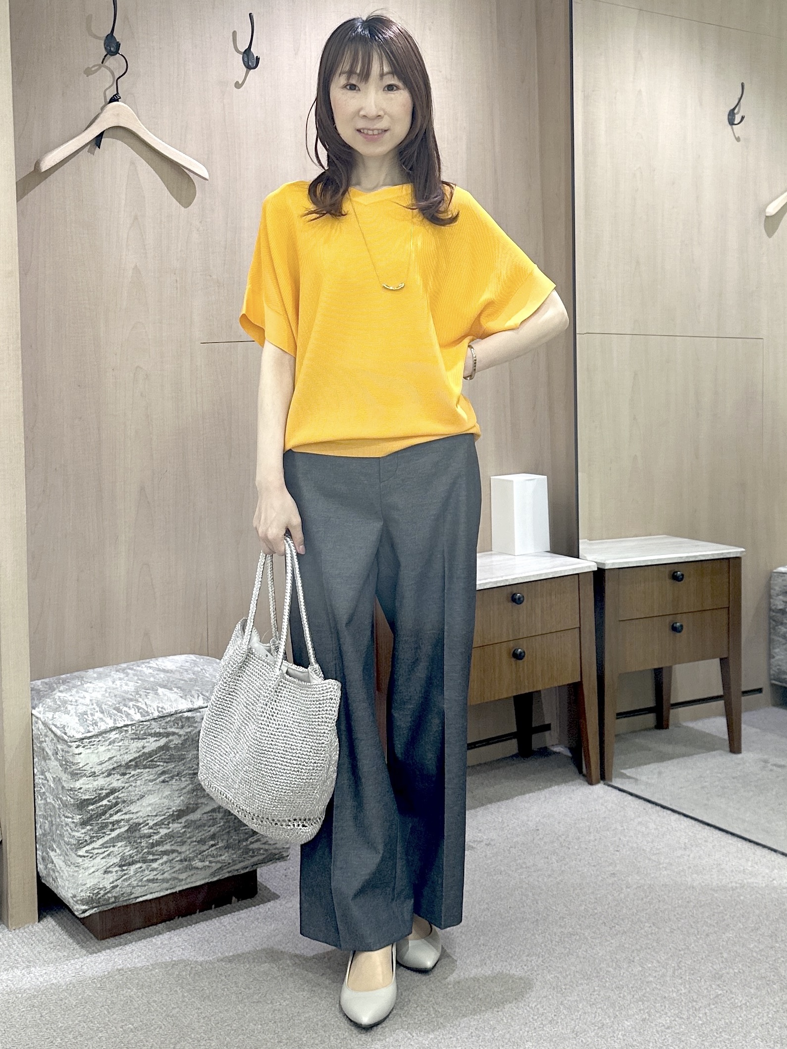 Miwaさんの「UNTITLED｜【11色展開/体型カバー】前後2WAYフレンチスリーブニット」を使ったコーディネート