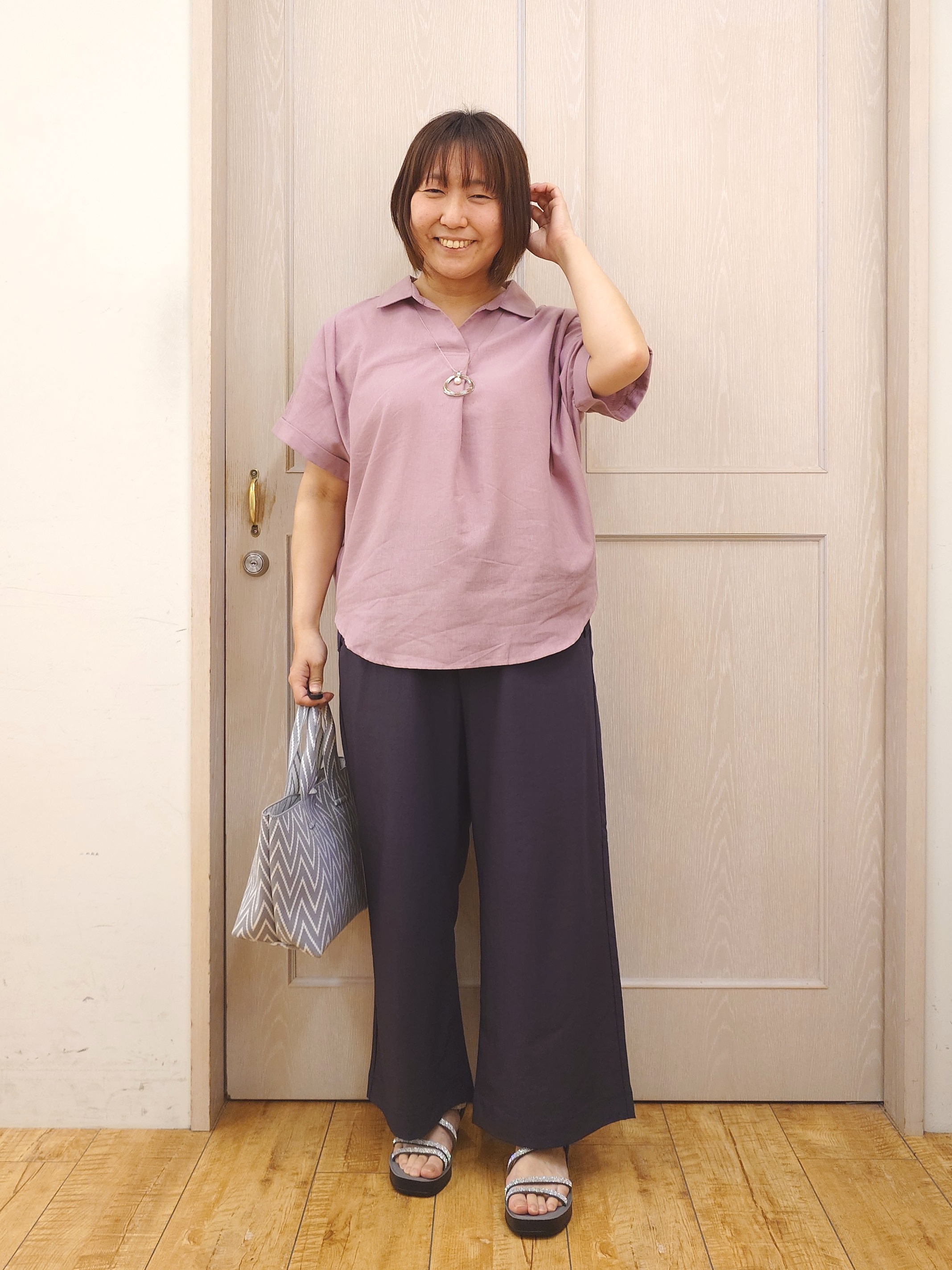 とろろさんの「SHOO･LA･RUE｜【ひんやり/UV】インせず着られる フレンチリネンスキッパーシャツ」を使ったコーディネート