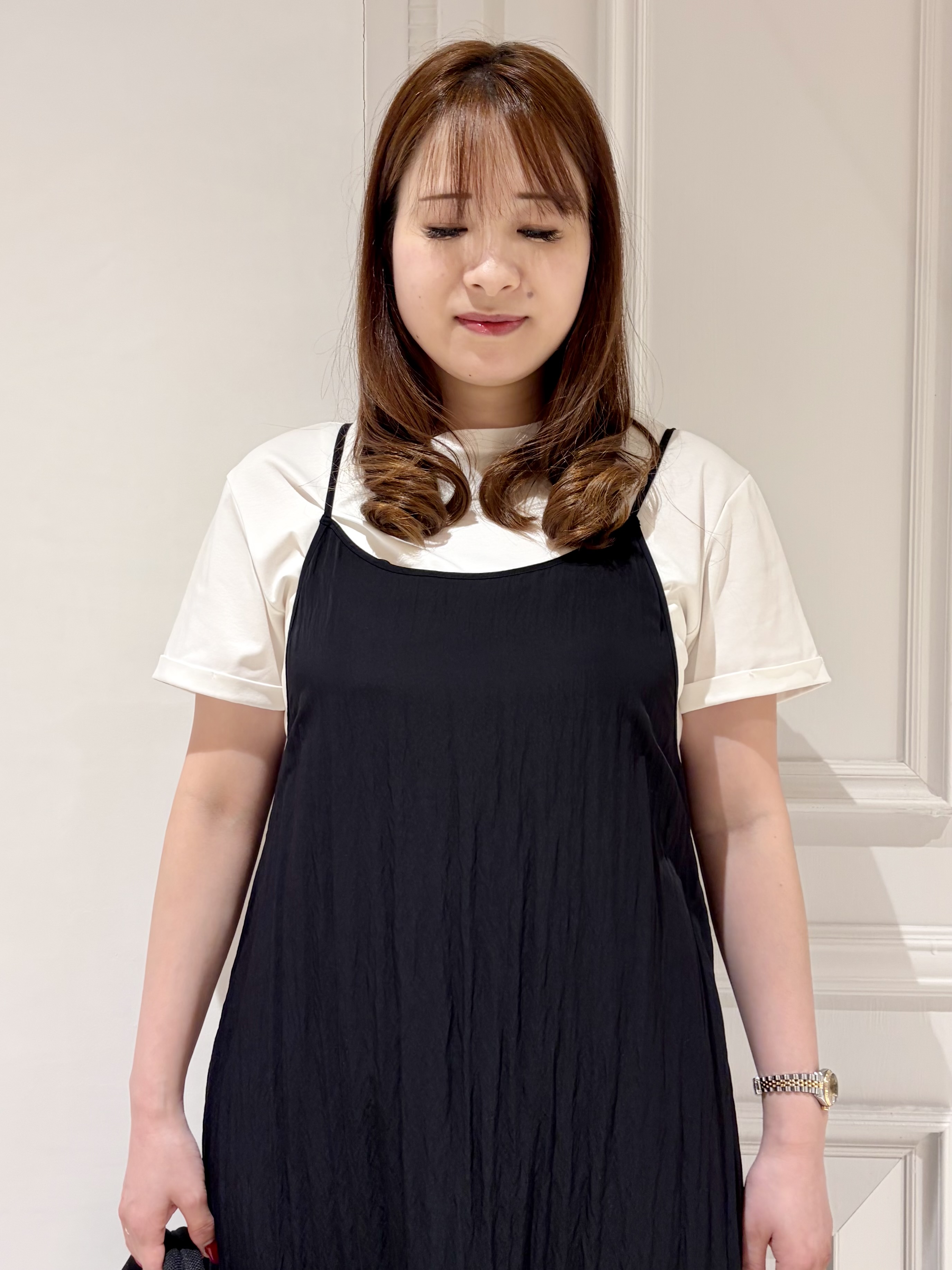 minowaさんの「DRESSTERIOR｜【接触冷感／抗菌防臭／消臭】アイスクリアコットン Bonsoir ロゴTシャツ」を使ったコーディネート